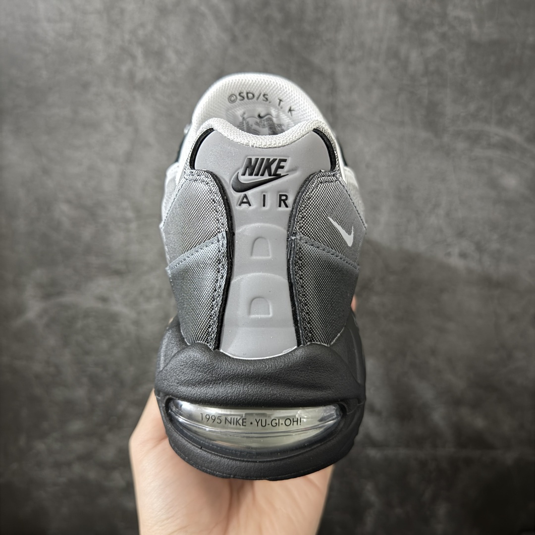 图片[4]-【KZ纯原】重磅突袭！超人气顶流外贸单品🔥纯原版 Yu-Gi-Oh x NK Air Muscle 95 游戏王联名联名款低帮休闲运动鞋 II7404-100 出货 重金购入两双原鞋 独家私模开发打造 原版定制1：1鞋盒、包装纸等辅料 独家正品同源定制变色卡片 平台外贸充Z 高端零售专供品质 尺码：40 40.5 41 42 42.5 43 44 44.5 45 46 47.5-选品中心