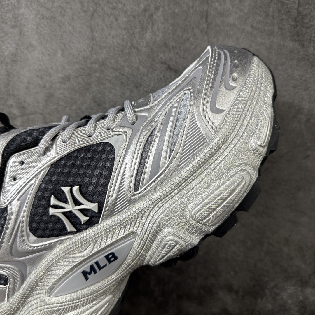 图片[6]-【纯原版】MLB Winner Chunky 2026 新款 NY百搭舒适休闲潮流运动厚底增高 防滑耐磨 低帮 老爹鞋 男女同款 潮流厚底时尚街头赛博皮面老爹鞋 MLB官方同步出货 虞书欣等众多潮流明星同款 高弹双层MD大底 原楦原档案数据开发版型（完美鞋头弧度/后套收口效果🆚市面文案版本‼️） 原厂立体填充鞋舌海绵 中底注胶孔原数据开发模具大底原厂转印标市面上唯一纯原版本 原材料打造 内增高6cm 原厂1：1模具开发 原厂进口纳米材质 原厂 全套手提袋 原盒雷射防伪标包装 天猫订单品质 官网尺码：35 36 36.5 37.5 38 38.5 39 40 40.5 41 42 42.5 43 44 45-选品中心