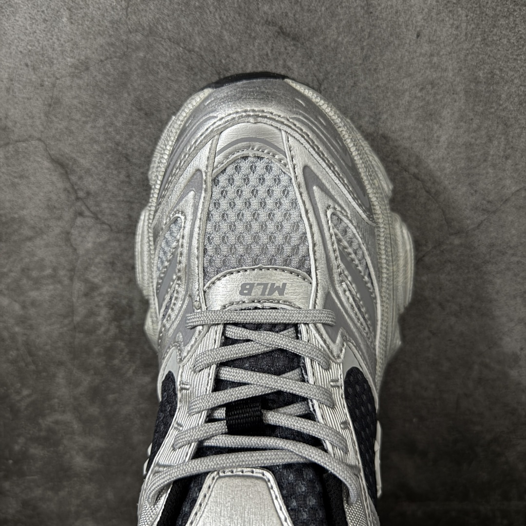 图片[5]-【纯原版】MLB Winner Chunky 2026 新款 NY百搭舒适休闲潮流运动厚底增高 防滑耐磨 低帮 老爹鞋 男女同款 潮流厚底时尚街头赛博皮面老爹鞋 MLB官方同步出货 虞书欣等众多潮流明星同款 高弹双层MD大底 原楦原档案数据开发版型（完美鞋头弧度/后套收口效果🆚市面文案版本‼️） 原厂立体填充鞋舌海绵 中底注胶孔原数据开发模具大底原厂转印标市面上唯一纯原版本 原材料打造 内增高6cm 原厂1：1模具开发 原厂进口纳米材质 原厂 全套手提袋 原盒雷射防伪标包装 天猫订单品质 官网尺码：35 36 36.5 37.5 38 38.5 39 40 40.5 41 42 42.5 43 44 45-选品中心