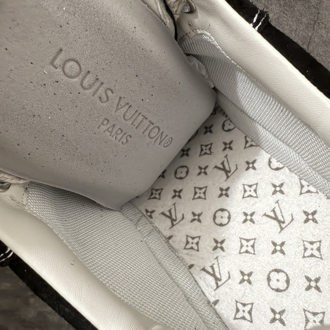 LV 路易威登LOUIS VUITTON Tilted Low Sneakers 倾斜系列低帮复古休闲运