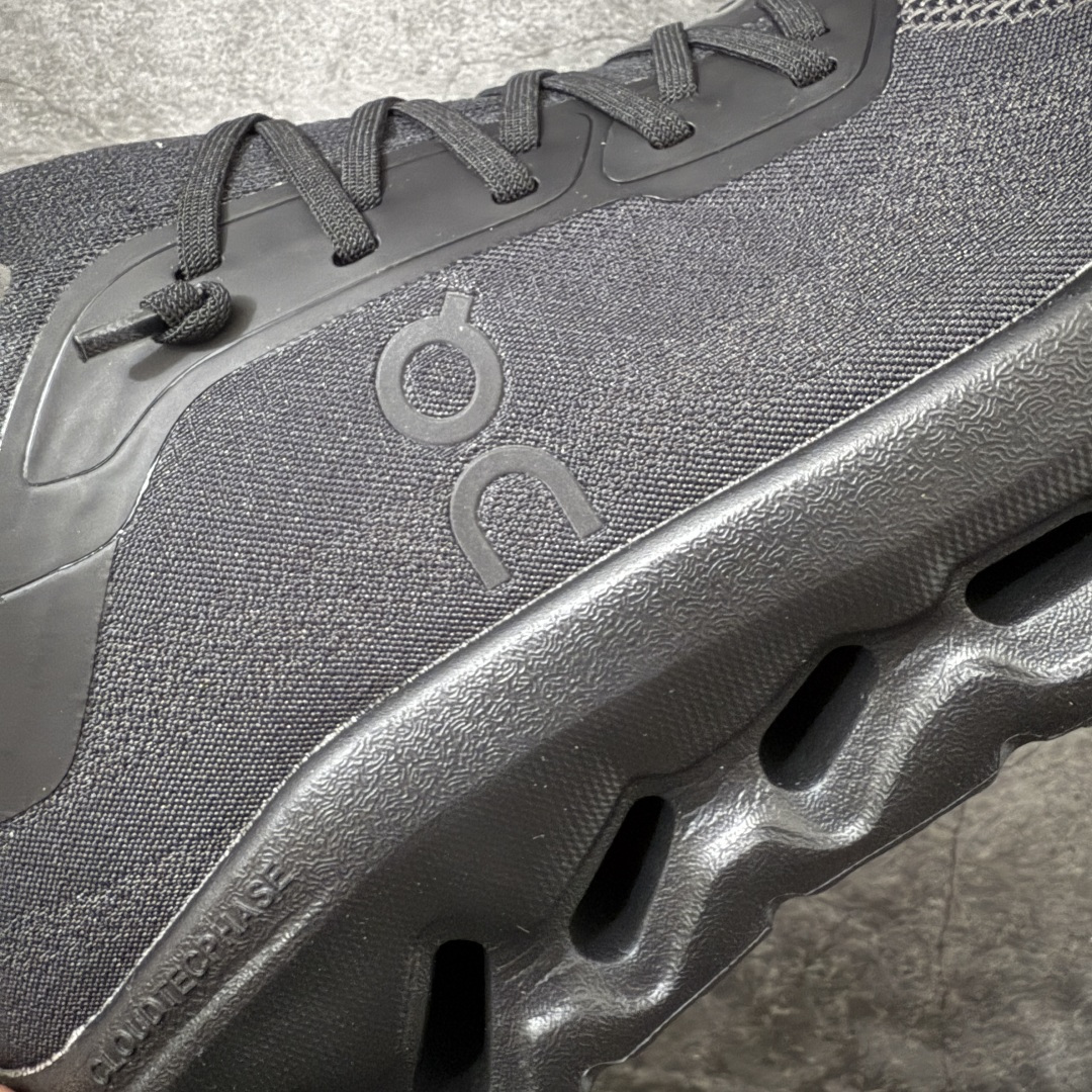 图片[4]-【OG纯原】ON昂跑系列 CLOUDTILT Moon 系列 户外街头机能风跑步鞋 大厂出品 原版有1比1打造 配件齐全 外贸专供 尺码最大做到47码 市面最高还原度版本 打造最强品质 没有之一 鞋面采用一体成型布料 有弹性非常透气 鞋底是镂空设计 运用了CLOUDTILT专利技术 弹力十足 毫无负重感 适合日常长距离行走或者休闲旅游 跑步 尺码 36 36.5 37.5 38 38.5 39 40 40.5 41 42 42.5 43 44 44.5 45 46 47-选品中心