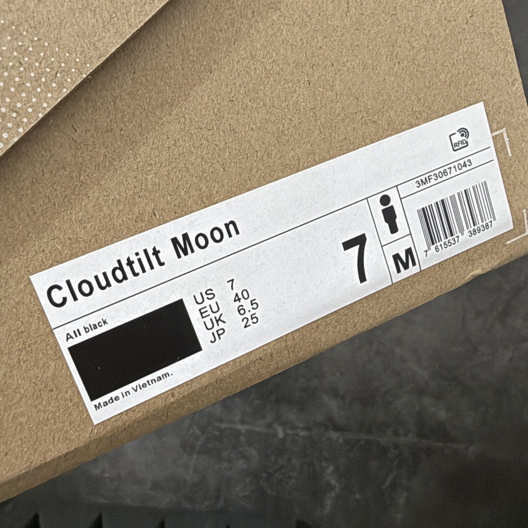 图片[10]-【OG纯原】ON昂跑系列 CLOUDTILT Moon 系列 户外街头机能风跑步鞋 大厂出品 原版有1比1打造 配件齐全 外贸专供 尺码最大做到47码 市面最高还原度版本 打造最强品质 没有之一 鞋面采用一体成型布料 有弹性非常透气 鞋底是镂空设计 运用了CLOUDTILT专利技术 弹力十足 毫无负重感 适合日常长距离行走或者休闲旅游 跑步 尺码 36 36.5 37.5 38 38.5 39 40 40.5 41 42 42.5 43 44 44.5 45 46 47-选品中心