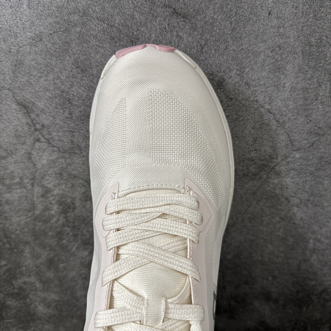 图片[5]-【PZ纯原】On昂跑 Cloudzone跑鞋 市场最优版本 区别市场通货 配件齐全 塑料膜包装 带手提袋 鞋底搭载了on的核心科技缓震技术CloudTec 绝对会是一双冷门联名好鞋，简约不失质感，细节满满却又很低调，不喜欢撞款的朋友赶紧入手！😍 尺码：36-45带半码-选品中心