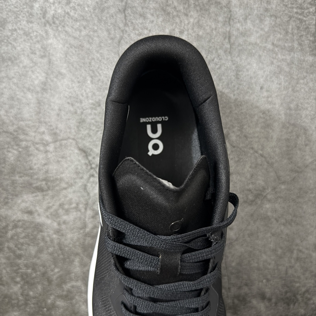 图片[8]-【PZ纯原】On昂跑 Cloudzone跑鞋 市场最优版本 区别市场通货 配件齐全 塑料膜包装 带手提袋 鞋底搭载了on的核心科技缓震技术CloudTec 绝对会是一双冷门联名好鞋，简约不失质感，细节满满却又很低调，不喜欢撞款的朋友赶紧入手！😍 尺码：36-45带半码-选品中心