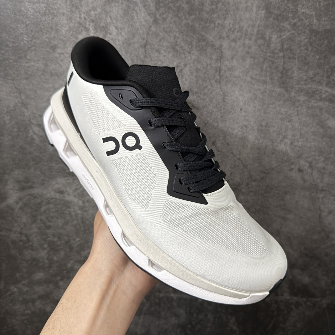 图片[3]-【PZ纯原】On昂跑 Cloudzone跑鞋 市场最优版本 区别市场通货 配件齐全 塑料膜包装 带手提袋 鞋底搭载了on的核心科技缓震技术CloudTec 绝对会是一双冷门联名好鞋，简约不失质感，细节满满却又很低调，不喜欢撞款的朋友赶紧入手！😍 尺码：36-45带半码-选品中心