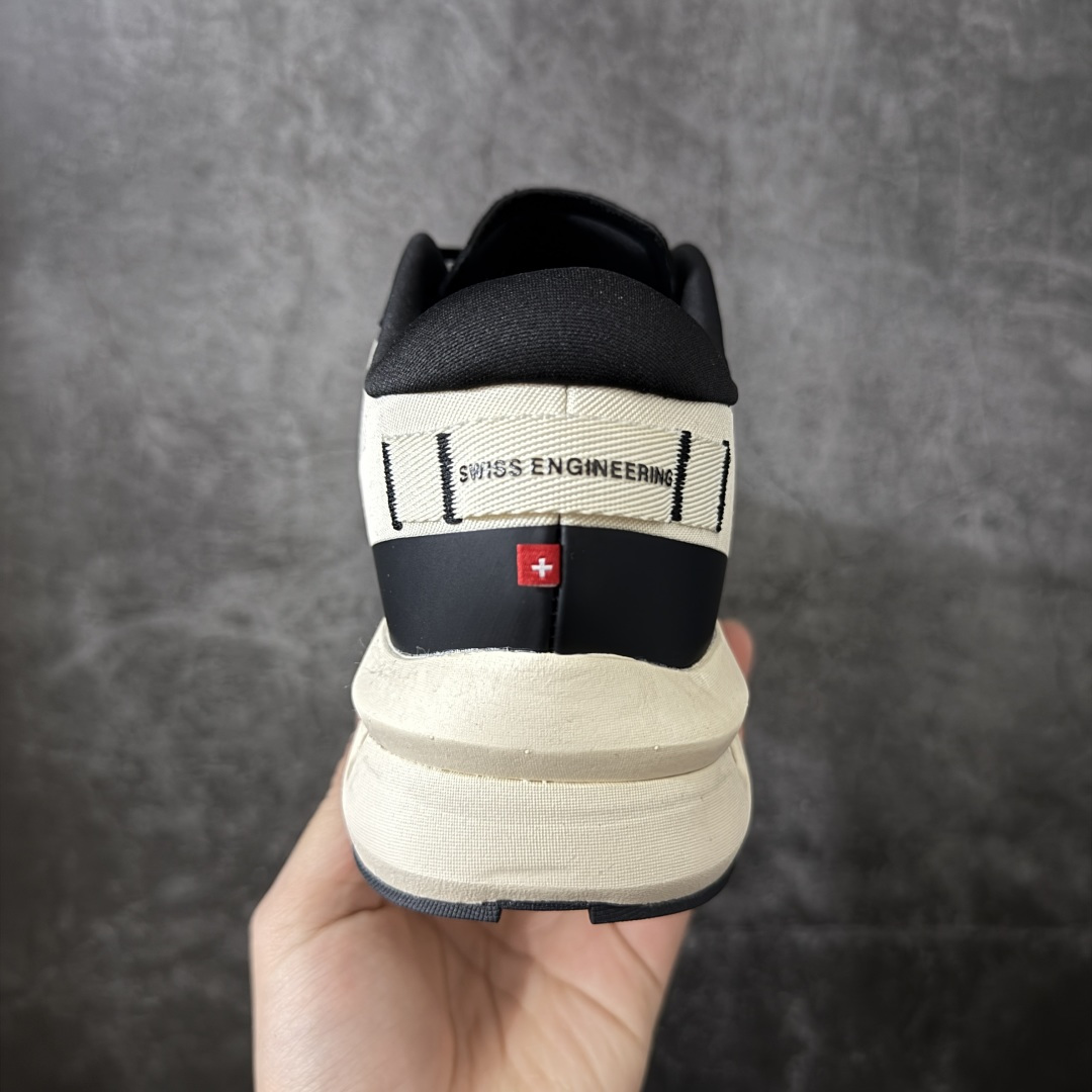 图片[4]-【PZ纯原】On昂跑 Cloudzone跑鞋 市场最优版本 区别市场通货 配件齐全 塑料膜包装 带手提袋 鞋底搭载了on的核心科技缓震技术CloudTec 绝对会是一双冷门联名好鞋，简约不失质感，细节满满却又很低调，不喜欢撞款的朋友赶紧入手！😍 尺码：36-45带半码-选品中心