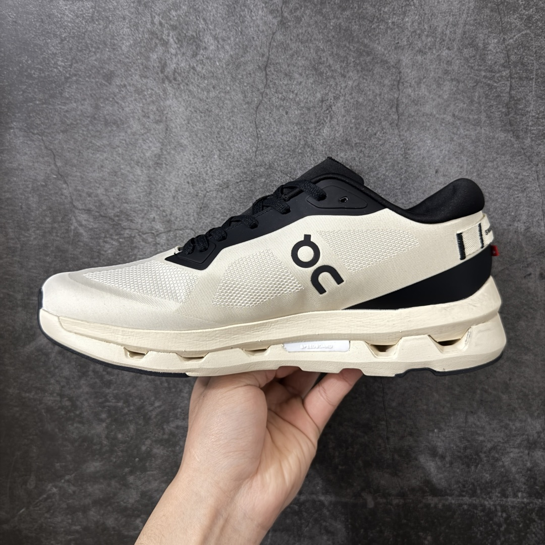 图片[2]-【PZ纯原】On昂跑 Cloudzone跑鞋 市场最优版本 区别市场通货 配件齐全 塑料膜包装 带手提袋 鞋底搭载了on的核心科技缓震技术CloudTec 绝对会是一双冷门联名好鞋，简约不失质感，细节满满却又很低调，不喜欢撞款的朋友赶紧入手！😍 尺码：36-45带半码-选品中心