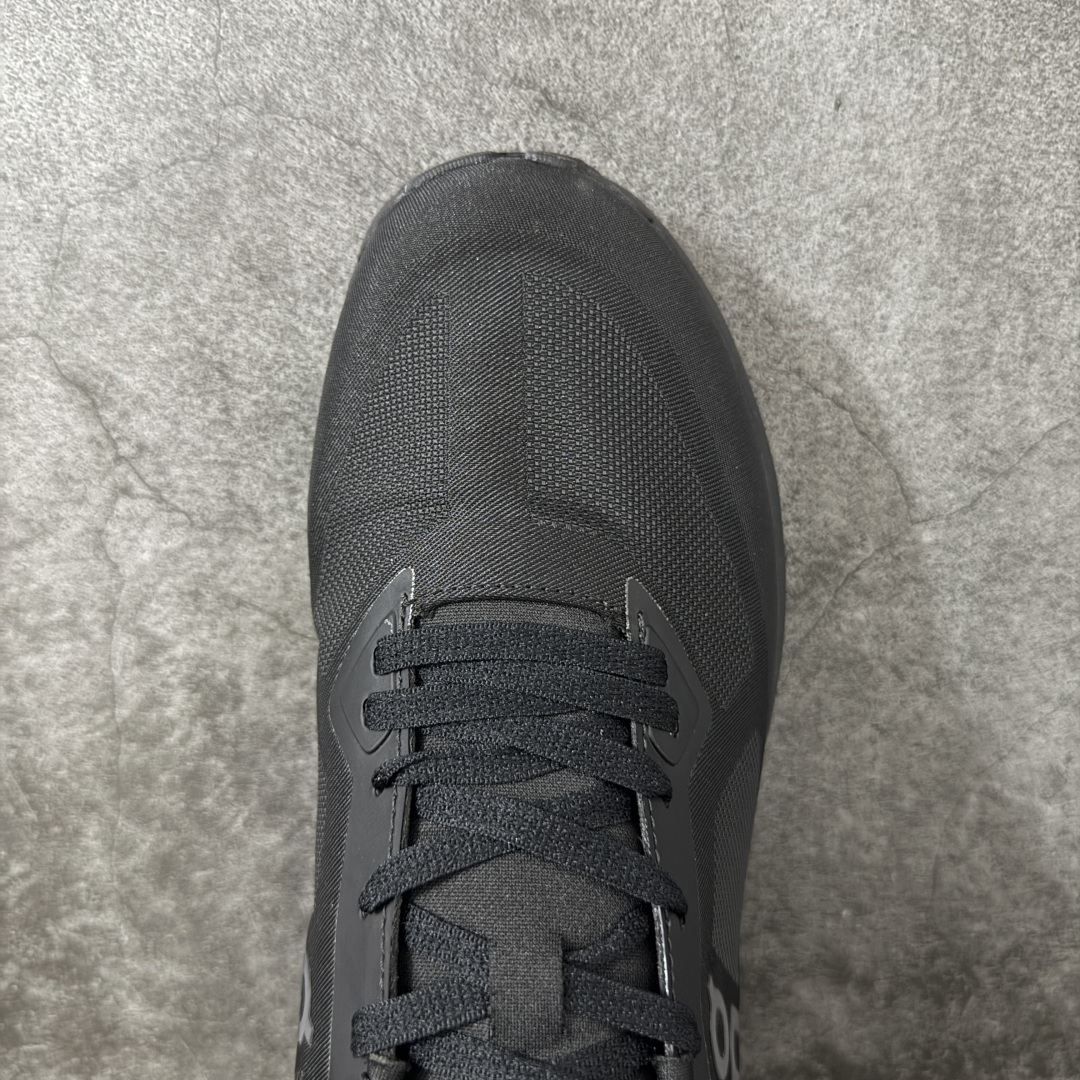 图片[5]-【PZ纯原】On昂跑 Cloudzone跑鞋 市场最优版本 区别市场通货 配件齐全 塑料膜包装 带手提袋 鞋底搭载了on的核心科技缓震技术CloudTec 绝对会是一双冷门联名好鞋，简约不失质感，细节满满却又很低调，不喜欢撞款的朋友赶紧入手！😍 尺码：36-45带半码-选品中心