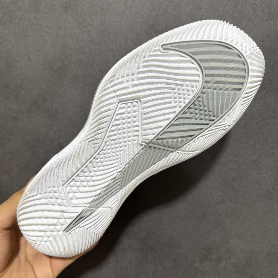 图片[9]-【公司级】Nike Zoom Vapor Pro HC简约时尚百搭经典 减震 低帮 网球鞋 颜值与实用性兼具 轻质网眼鞋面，透气又轻盈 Air Zoom 缓震配置超给力，击球冲击能有效吸收，缓震回弹超舒适，启动反馈也很赞。 鞋身流线型设计，减少空气阻力，灵活性拉满 鞋底橡胶耐磨，硬地抓地力强，多方向人字纹，急停、变向都稳 中足锁定稳，侧向支撑靠谱，鞋楦贴合度适中，打球时脚在鞋里不乱晃，能专注赢球 简约设计适配多种风格，运动与日常场景无缝切换 轻量化与透气性 网面材质减轻重量，长时间穿着舒适 尺码：36-45-选品中心