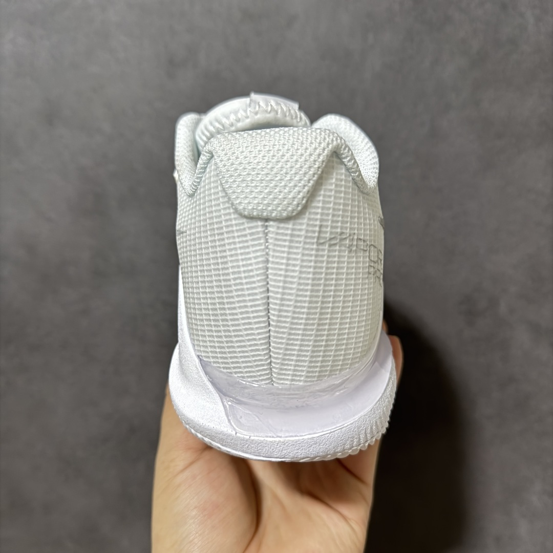 图片[4]-【公司级】Nike Zoom Vapor Pro HC简约时尚百搭经典 减震 低帮 网球鞋 颜值与实用性兼具 轻质网眼鞋面，透气又轻盈 Air Zoom 缓震配置超给力，击球冲击能有效吸收，缓震回弹超舒适，启动反馈也很赞。 鞋身流线型设计，减少空气阻力，灵活性拉满 鞋底橡胶耐磨，硬地抓地力强，多方向人字纹，急停、变向都稳 中足锁定稳，侧向支撑靠谱，鞋楦贴合度适中，打球时脚在鞋里不乱晃，能专注赢球 简约设计适配多种风格，运动与日常场景无缝切换 轻量化与透气性 网面材质减轻重量，长时间穿着舒适 尺码：36-45-选品中心