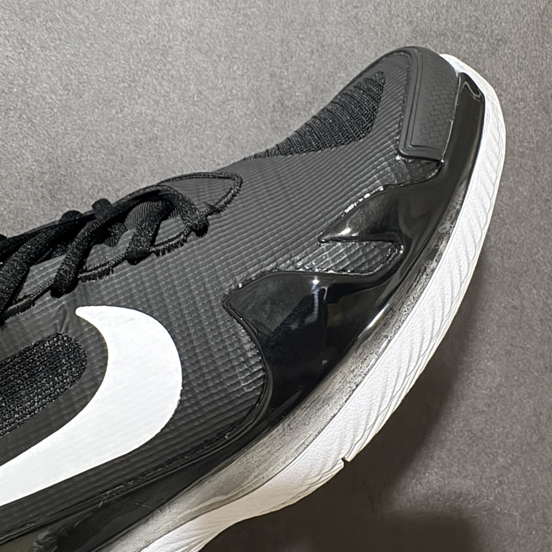图片[7]-【公司级】Nike Zoom Vapor Pro HC简约时尚百搭经典 减震 低帮 网球鞋 颜值与实用性兼具 轻质网眼鞋面，透气又轻盈 Air Zoom 缓震配置超给力，击球冲击能有效吸收，缓震回弹超舒适，启动反馈也很赞。 鞋身流线型设计，减少空气阻力，灵活性拉满 鞋底橡胶耐磨，硬地抓地力强，多方向人字纹，急停、变向都稳 中足锁定稳，侧向支撑靠谱，鞋楦贴合度适中，打球时脚在鞋里不乱晃，能专注赢球 简约设计适配多种风格，运动与日常场景无缝切换 轻量化与透气性 网面材质减轻重量，长时间穿着舒适 尺码：36-45-选品中心