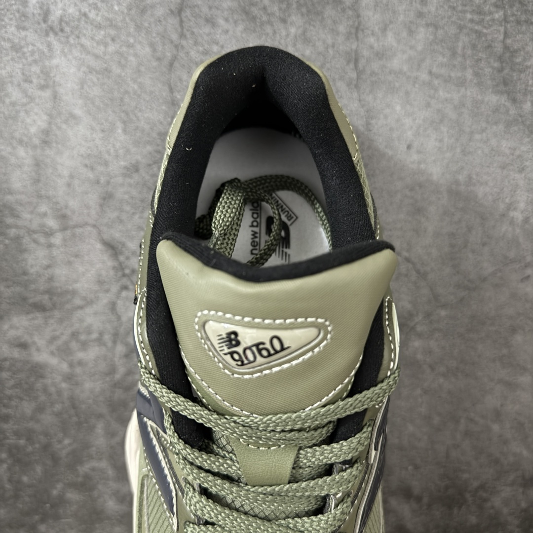 图片[8]-【纯原版】 New Balance NB9060 联名款 复古休闲运动慢跑鞋 U9060ORC 全套原楦原纸板原厂数据开发 进口三明治网面 原装进口翻毛皮料正确绒感卡色 正确中底拉帮中底网布细节 原厂标裁 带紫光防伪 定制后跟透明水晶模块 冲裁组合 大底贴合程度胶水上色把控完美 整洁度挑战全网艺术家 多道序QC把关品质完善 匠心打造 耗时两个月开发完成 工艺极其复杂难度可想而知 新开独立私模大底 全网唯一正确六层组合大底 高端零售专供产物 尺码：36 37 37.5 38 38.5 39 40 40.5 41 42 42.5 43 44 45 46.5-选品中心