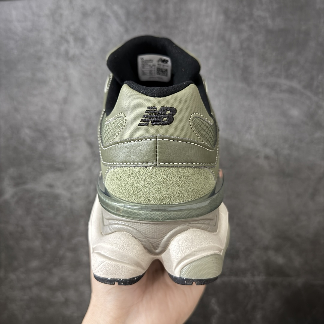图片[4]-【纯原版】 New Balance NB9060 联名款 复古休闲运动慢跑鞋 U9060ORC 全套原楦原纸板原厂数据开发 进口三明治网面 原装进口翻毛皮料正确绒感卡色 正确中底拉帮中底网布细节 原厂标裁 带紫光防伪 定制后跟透明水晶模块 冲裁组合 大底贴合程度胶水上色把控完美 整洁度挑战全网艺术家 多道序QC把关品质完善 匠心打造 耗时两个月开发完成 工艺极其复杂难度可想而知 新开独立私模大底 全网唯一正确六层组合大底 高端零售专供产物 尺码：36 37 37.5 38 38.5 39 40 40.5 41 42 42.5 43 44 45 46.5-选品中心