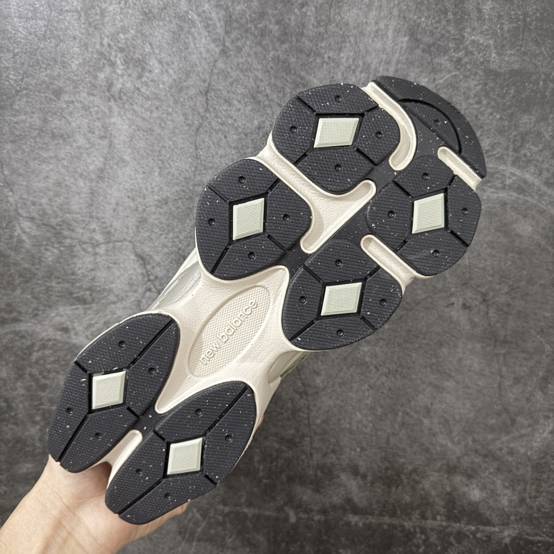 图片[9]-【纯原版】 New Balance NB9060 联名款 复古休闲运动慢跑鞋 U9060ORC 全套原楦原纸板原厂数据开发 进口三明治网面 原装进口翻毛皮料正确绒感卡色 正确中底拉帮中底网布细节 原厂标裁 带紫光防伪 定制后跟透明水晶模块 冲裁组合 大底贴合程度胶水上色把控完美 整洁度挑战全网艺术家 多道序QC把关品质完善 匠心打造 耗时两个月开发完成 工艺极其复杂难度可想而知 新开独立私模大底 全网唯一正确六层组合大底 高端零售专供产物 尺码：36 37 37.5 38 38.5 39 40 40.5 41 42 42.5 43 44 45 46.5-选品中心