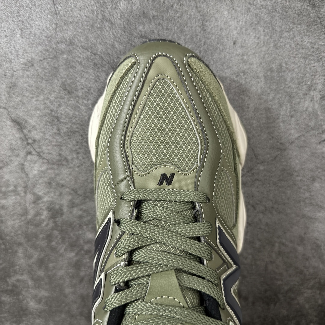 图片[5]-【纯原版】 New Balance NB9060 联名款 复古休闲运动慢跑鞋 U9060ORC 全套原楦原纸板原厂数据开发 进口三明治网面 原装进口翻毛皮料正确绒感卡色 正确中底拉帮中底网布细节 原厂标裁 带紫光防伪 定制后跟透明水晶模块 冲裁组合 大底贴合程度胶水上色把控完美 整洁度挑战全网艺术家 多道序QC把关品质完善 匠心打造 耗时两个月开发完成 工艺极其复杂难度可想而知 新开独立私模大底 全网唯一正确六层组合大底 高端零售专供产物 尺码：36 37 37.5 38 38.5 39 40 40.5 41 42 42.5 43 44 45 46.5-选品中心