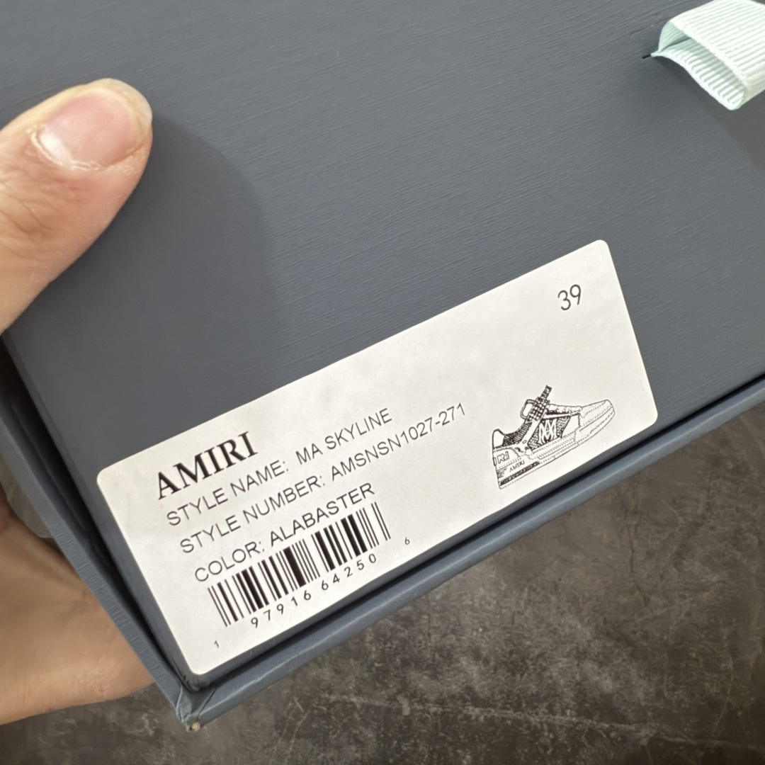 图片[12]-【佛山超A版】AMIRI 埃米尔 MA Skyline系列 复古 厚底 魔术贴 情侣款 休闲运动板鞋 全新MA Skyline系列，立体MA QUAD点缀，采用双色橡胶鞋底搭配质感皮革鞋面，闭合方式采用魔术贴＋鞋带，个性复古篮球风格 ▪️面料： 原版定制进口头层牛皮 ▪️内里： 原版定制透气网里 ▪️大底： 原版开模防滑橡胶材质 ▪️底厚： 4CM ▪️尺码： 男款39-46-选品中心