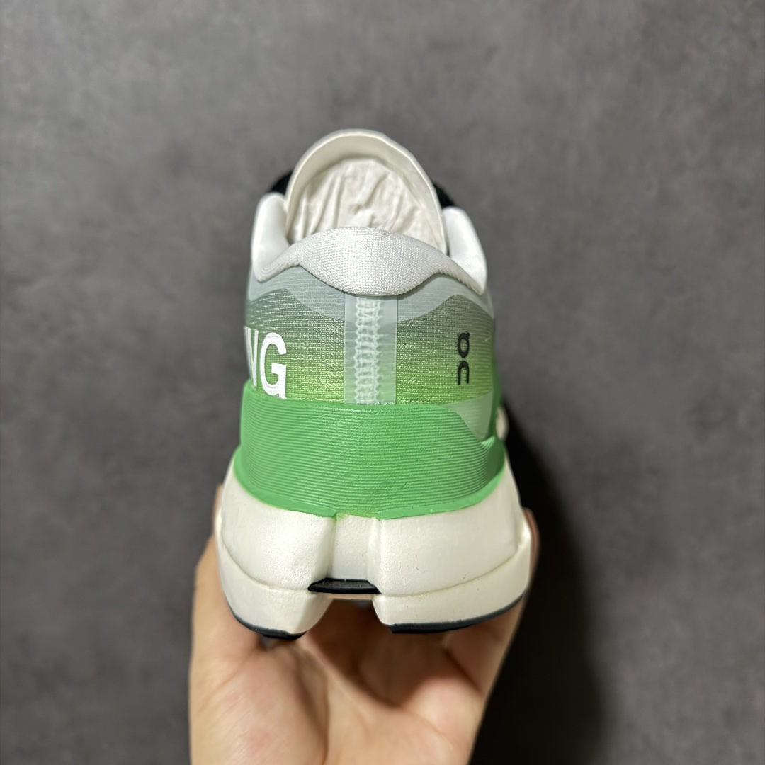 图片[4]-【PZ纯原】On昂跑 Cloudboom Max 系列舒适时尚透气支撑马拉松跑步鞋 纯原版本 做工版型材质非常到位 升级原楦原纸版开发版型 采用半透明轻量化纱网热熔面料材质 搭载双层Helion™泡棉中底 外置耐磨防滑橡胶底片❗️ 采用人体工程超薄透气网织布鞋面材质 搭镂空CloudTec®️科技泡棉缓震(4.5cm厘米)加厚中底 外置耐磨防滑橡胶底片 好看好穿 尺码：​36-45 无半码 ​-选品中心