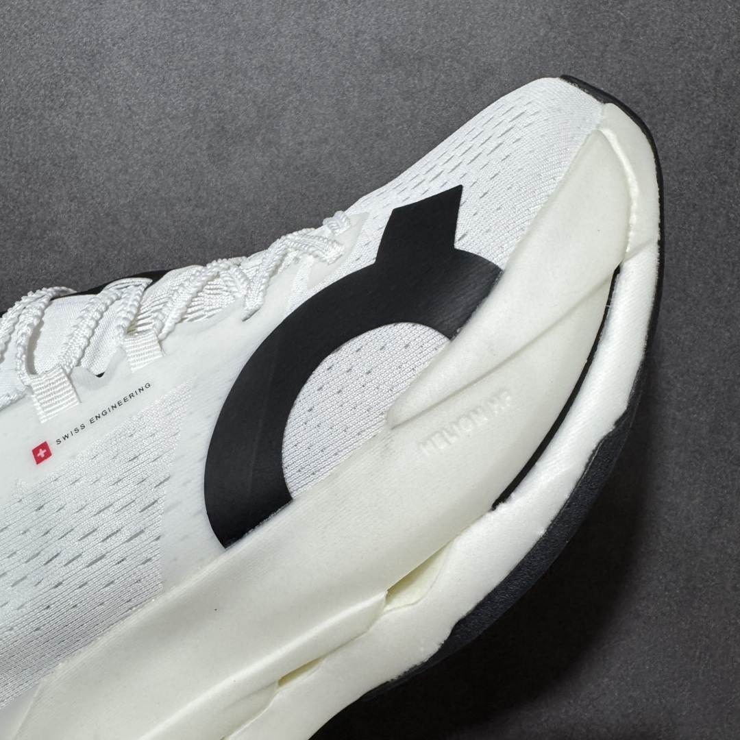 图片[7]-【PZ纯原】On昂跑 Cloudboom Max 系列舒适时尚透气支撑马拉松跑步鞋 纯原版本 做工版型材质非常到位 升级原楦原纸版开发版型 采用半透明轻量化纱网热熔面料材质 搭载双层Helion™泡棉中底 外置耐磨防滑橡胶底片❗️ 采用人体工程超薄透气网织布鞋面材质 搭镂空CloudTec®️科技泡棉缓震(4.5cm厘米)加厚中底 外置耐磨防滑橡胶底片 好看好穿 尺码：​36-45 无半码 ​-选品中心