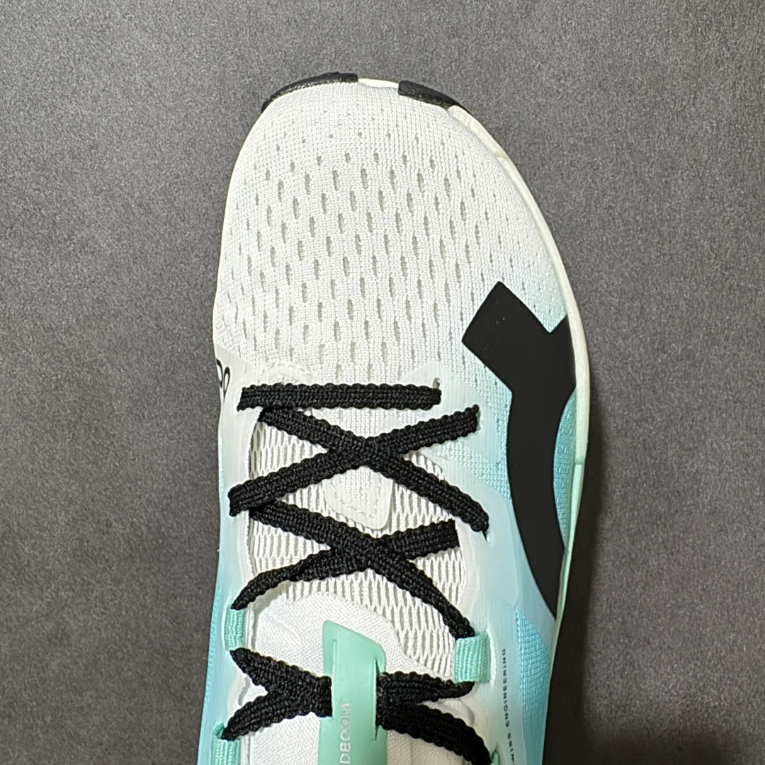 图片[5]-【PZ纯原】On昂跑 Cloudboom Max 系列舒适时尚透气支撑马拉松跑步鞋 纯原版本 做工版型材质非常到位 升级原楦原纸版开发版型 采用半透明轻量化纱网热熔面料材质 搭载双层Helion™泡棉中底 外置耐磨防滑橡胶底片❗️ 采用人体工程超薄透气网织布鞋面材质 搭镂空CloudTec®️科技泡棉缓震(4.5cm厘米)加厚中底 外置耐磨防滑橡胶底片 好看好穿 尺码：​36-45 无半码 ​-选品中心