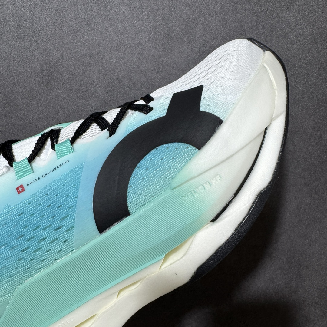 图片[7]-【PZ纯原】On昂跑 Cloudboom Max 系列舒适时尚透气支撑马拉松跑步鞋 纯原版本 做工版型材质非常到位 升级原楦原纸版开发版型 采用半透明轻量化纱网热熔面料材质 搭载双层Helion™泡棉中底 外置耐磨防滑橡胶底片❗️ 采用人体工程超薄透气网织布鞋面材质 搭镂空CloudTec®️科技泡棉缓震(4.5cm厘米)加厚中底 外置耐磨防滑橡胶底片 好看好穿 尺码：​36-45 无半码 ​-选品中心