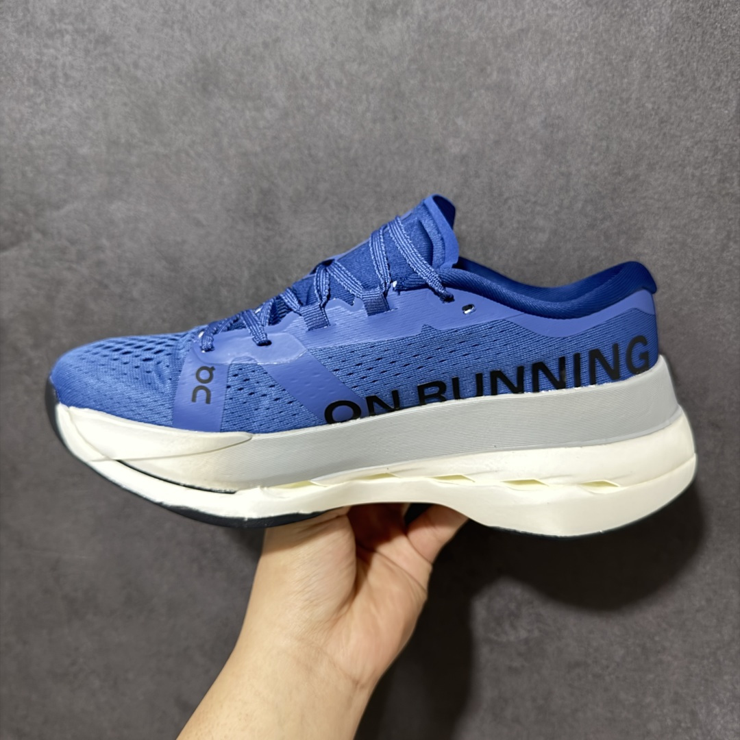 图片[2]-【PZ纯原】On昂跑 Cloudboom Max 系列舒适时尚透气支撑马拉松跑步鞋 纯原版本 做工版型材质非常到位 升级原楦原纸版开发版型 采用半透明轻量化纱网热熔面料材质 搭载双层Helion™泡棉中底 外置耐磨防滑橡胶底片❗️ 采用人体工程超薄透气网织布鞋面材质 搭镂空CloudTec®️科技泡棉缓震(4.5cm厘米)加厚中底 外置耐磨防滑橡胶底片 好看好穿 尺码：​36-45 无半码 ​-选品中心