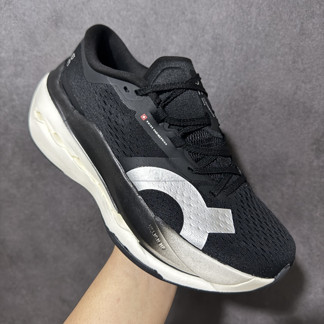 图片[3]-【PZ纯原】On昂跑 Cloudboom Max 系列舒适时尚透气支撑马拉松跑步鞋 纯原版本 做工版型材质非常到位 升级原楦原纸版开发版型 采用半透明轻量化纱网热熔面料材质 搭载双层Helion™泡棉中底 外置耐磨防滑橡胶底片❗️ 采用人体工程超薄透气网织布鞋面材质 搭镂空CloudTec®️科技泡棉缓震(4.5cm厘米)加厚中底 外置耐磨防滑橡胶底片 好看好穿 尺码：​36-45 无半码 ​-选品中心