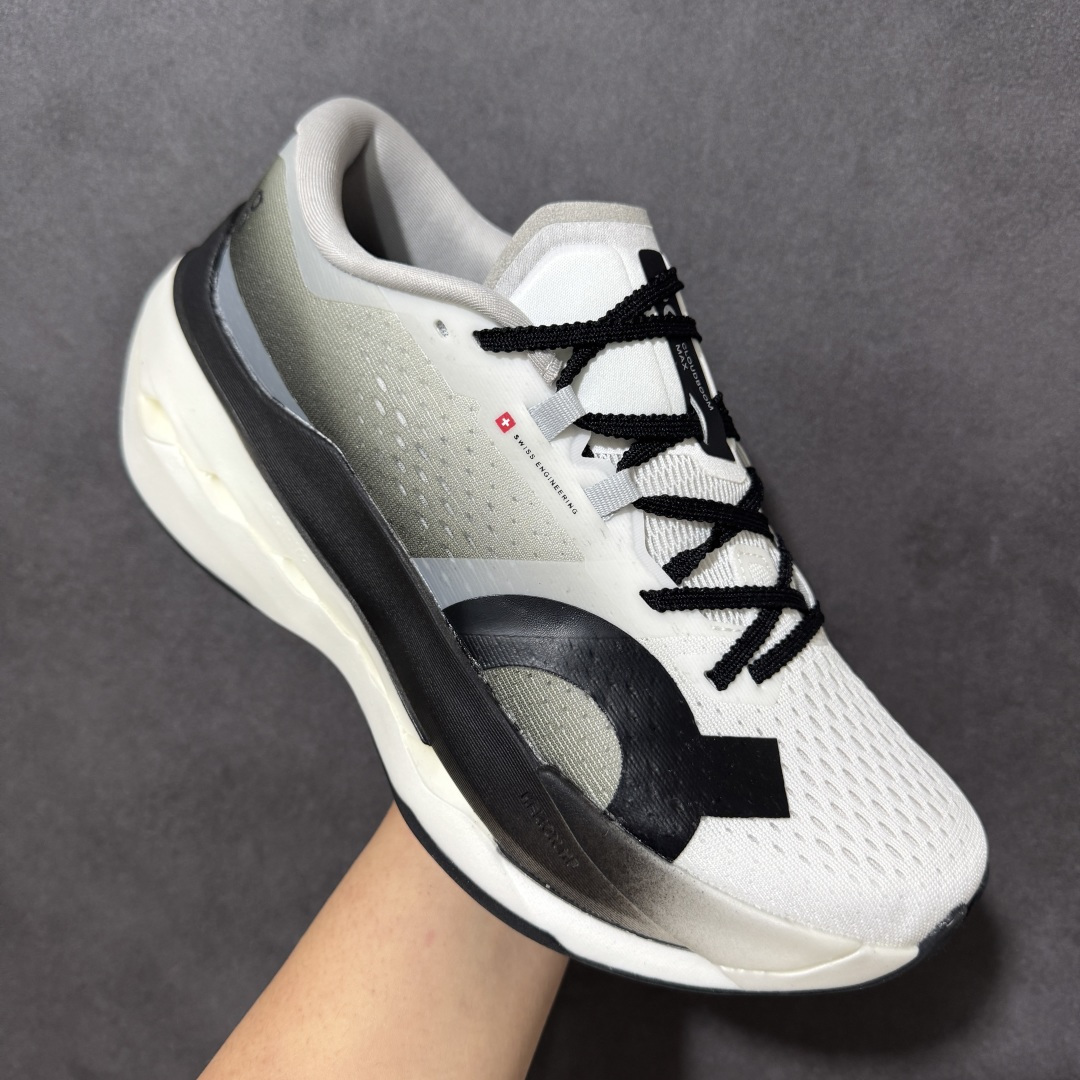 图片[3]-【PZ纯原】On昂跑 Cloudboom Max 系列舒适时尚透气支撑马拉松跑步鞋 纯原版本 做工版型材质非常到位 升级原楦原纸版开发版型 采用半透明轻量化纱网热熔面料材质 搭载双层Helion™泡棉中底 外置耐磨防滑橡胶底片❗️ 采用人体工程超薄透气网织布鞋面材质 搭镂空CloudTec®️科技泡棉缓震(4.5cm厘米)加厚中底 外置耐磨防滑橡胶底片 好看好穿 尺码：​36-45 无半码 ​-选品中心