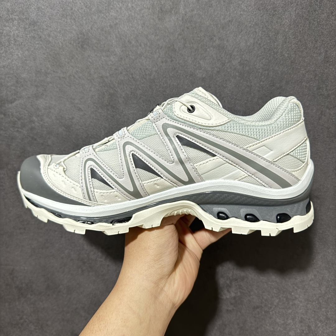 图片[2]-【公司级】SALOMON萨洛蒙 XT-Quest 织物 潮流个性 减震包裹性支撑 户外功能鞋 男女同款 材料轻量大化 钉齿设计更具稳定性、防护性 鞋底易磨损区运用CONTAGRIP高耐磨材料 应对城市硬质路面长距离跑考验 货号：491324 尺码：36 36.5 37.5 38 38.5 39 40 40.5 41 42 42.5 43 44 44.5 45-选品中心