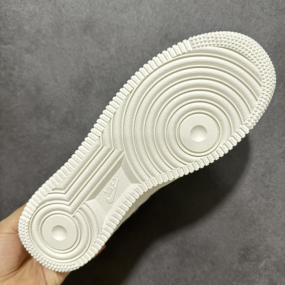 图片[9]-特价【定制版】NIKE AIR FORCE 1‘07 空军马年限定 原楦头原纸板 打造纯正低帮空军版型 货号：FV5948-104 尺码：36 36.5 37.5 38 38.5 39 40 40.5 41 42 42.5 43 44 45-选品中心