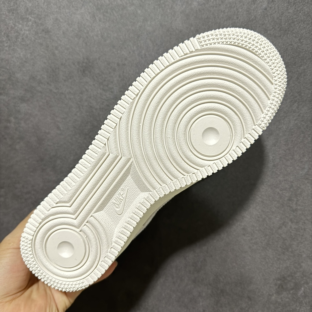 图片[9]-特价【定制版】NIKE AIR FORCE 1 空军马年限定 原楦头原纸板 打造纯正低帮空军版型 货号：IQ1119-011 尺码：36 36.5 37.5 38 38.5 39 40 40.5 41 42 42.5 43 44 45-选品中心