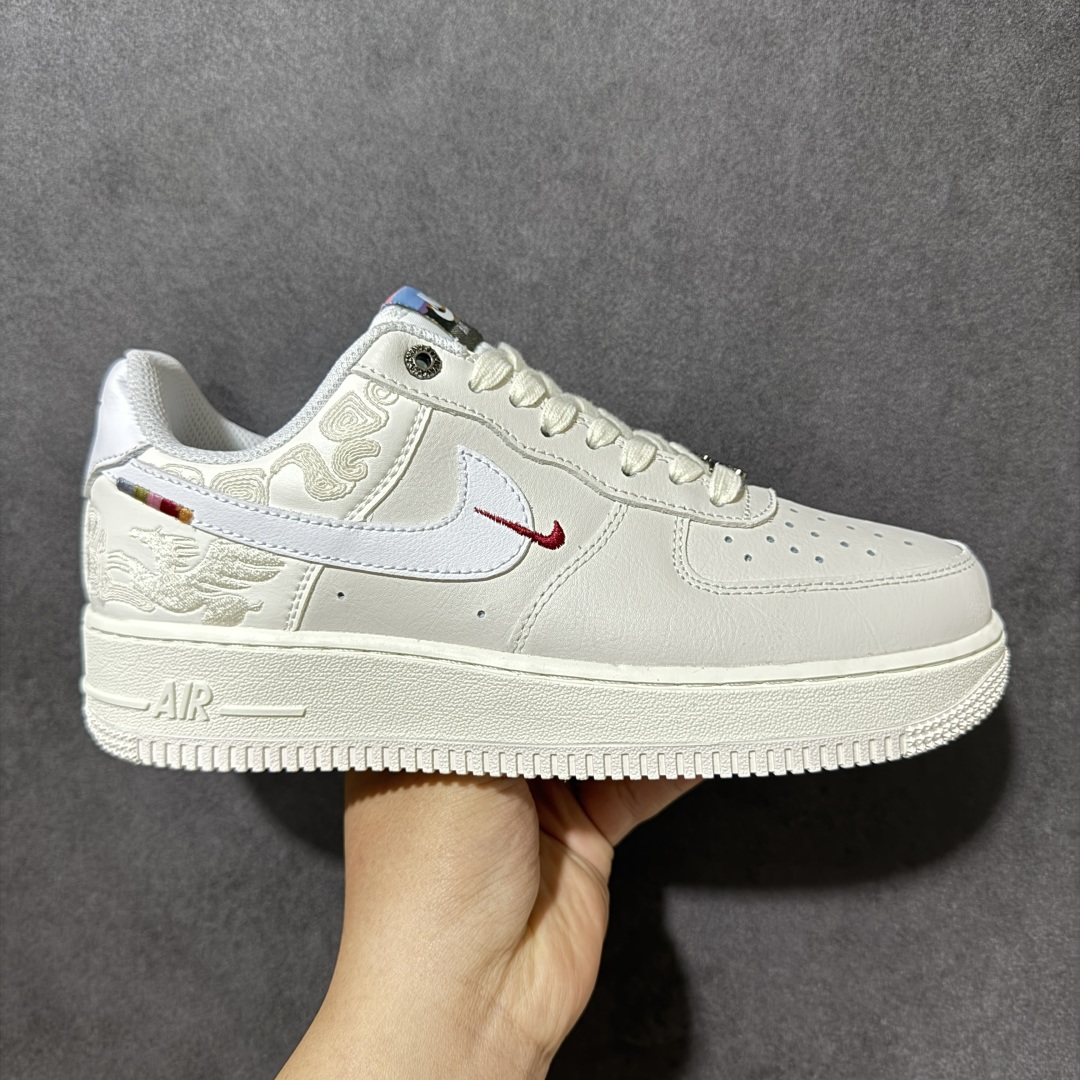 特价【定制版】NIKE AIR FORCE 1 空军马年限定 原楦头原纸板 打造纯正低帮空军版型 货号:IQ1119-011 尺码:36 36.5 37.5 38 38.5 39 40 40.5 41 42 42.5 43 44 45-选品中心