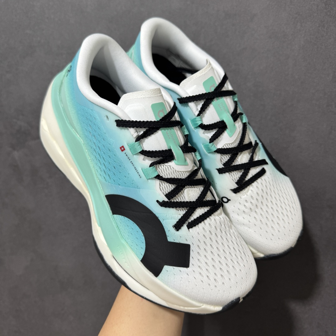 图片[12]-【PZ纯原】On昂跑 Cloudboom Max 系列舒适时尚透气支撑马拉松跑步鞋 纯原版本 做工版型材质非常到位 升级原楦原纸版开发版型 采用半透明轻量化纱网热熔面料材质 搭载双层Helion™泡棉中底 外置耐磨防滑橡胶底片❗️ 采用人体工程超薄透气网织布鞋面材质 搭镂空CloudTec®️科技泡棉缓震(4.5cm厘米)加厚中底 外置耐磨防滑橡胶底片 好看好穿 尺码：​36-45 无半码 ​-选品中心