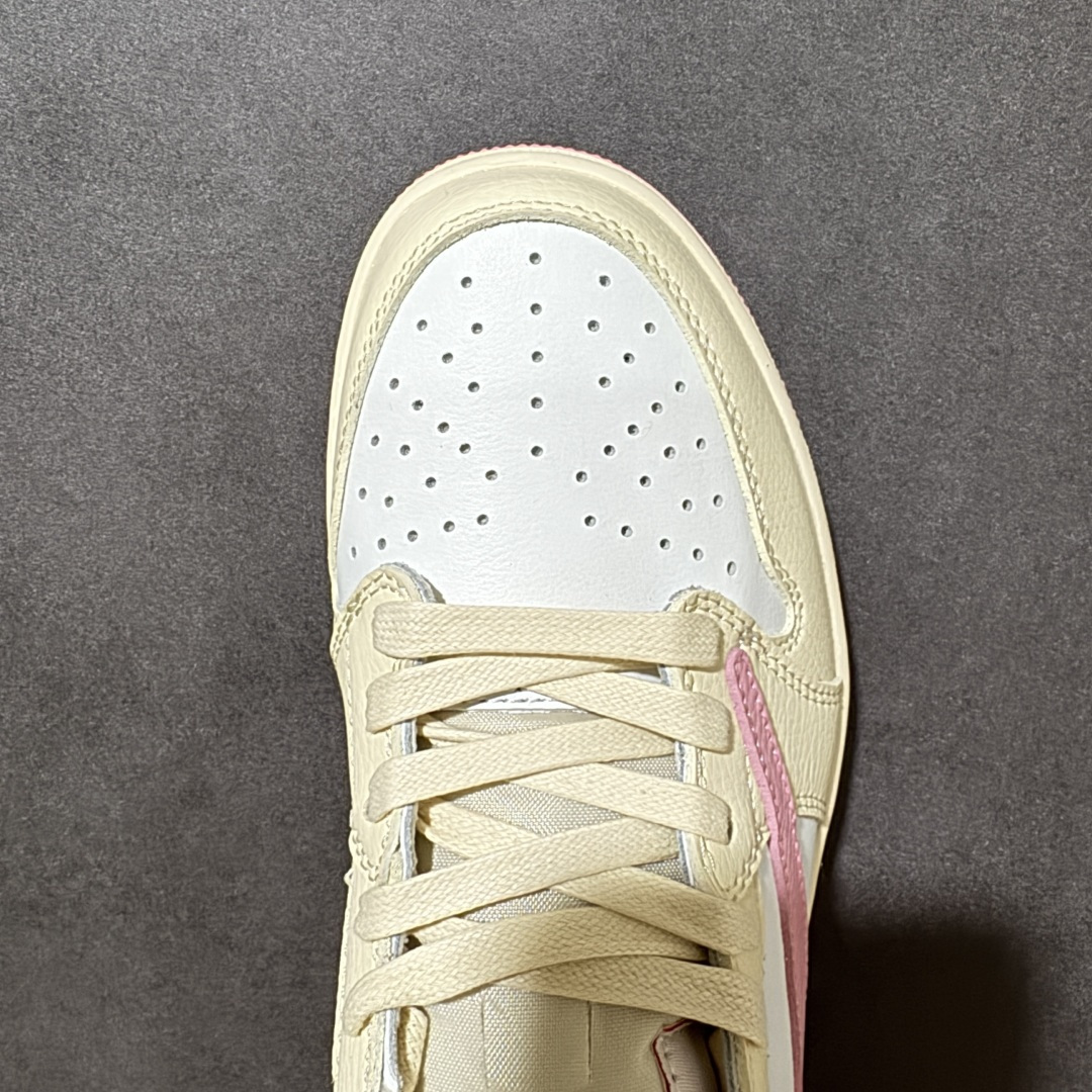 图片[5]-【公司级】Nike Air Jordan 1 x Travis Scott AJ1倒勾 乔一倒钩 耐克 低帮文化篮球鞋 升级原楦原档案数据开发纸版楦型 采用同源纳帕头层皮革鞋面材质 全新底模完美品相清洁度及喷漆效果 完美品质出货 细节如图所示 鞋面切割工整 冲孔整齐干净 中底拉帮线 整体清洁度非常好 货号：DM7866-171 尺码：36 36.5 37.5 38 38.5 39 40 40.5 41 42 42.5 43 44 45 46-选品中心