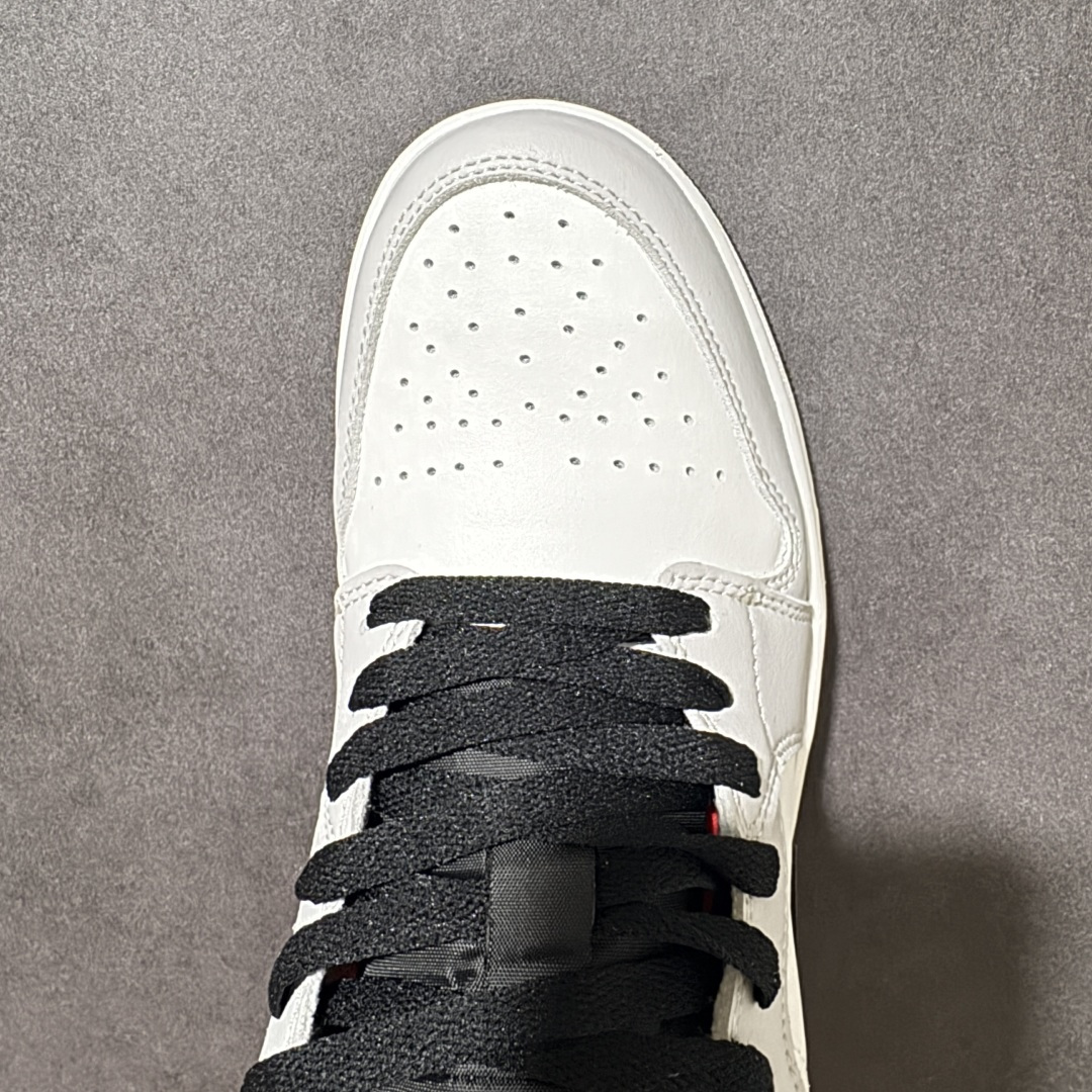 图片[5]-【H11纯原】Nike Air Jordan 1 Low SE AJ1 乔一 舒适贴合 防滑耐磨 低帮 复古篮球鞋 货号：553560-045 尺码：35.5 36 36.5 37.5 38 38.5 39 40 40.5 41 42 42.5 43 44 45 46 47.5 48.5 #H11顶级纯原 纯原外贸平台特供订单 #全套原纸板楦头开发 #原厂特供材料配套加持 #确保原汁原味 完美呈现版型 #原档数据独家私模大底 #男女鞋同步官方开发至47.5 #原装进口轻量化鞋垫 #进口港宝加持 后跟自然饱满 还原公司包裹性 #鞋面采用原装数据贴合技术 #全方位贴合包裹脚型 #鞋跟部鞋底牵引设计 #提供强大的抓地性能 #更适应不同实战场地路面-选品中心