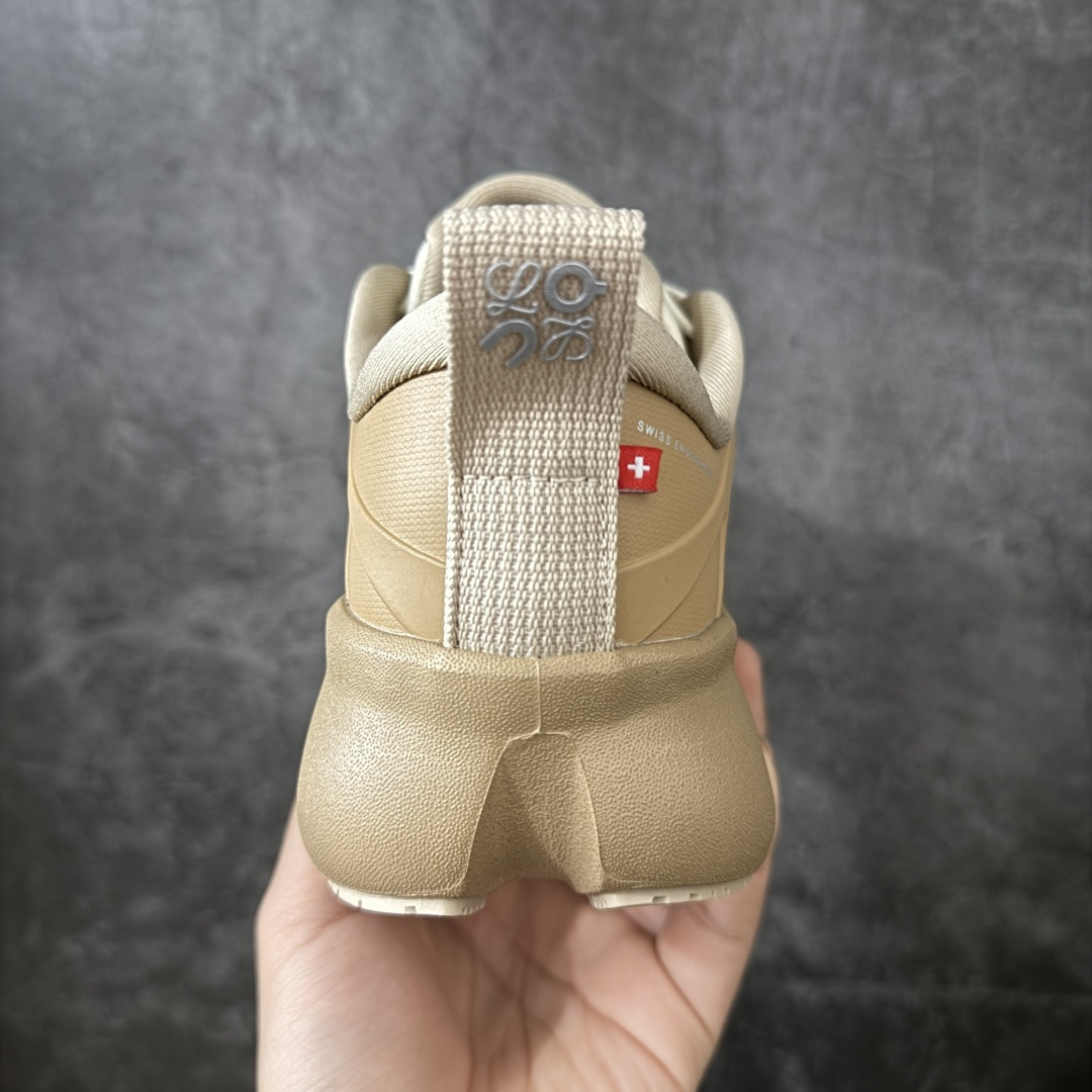 图片[4]-【莞产顶级】LOEWE罗意威 x ON昂跑 联名款 Cloudsolo系列 •原鞋一致橡胶底 原版高弹MD 加爆米花料 •正确后跟小蛮腰 •Logo立体有光泽度 •正确鞋头饱满立体 •鞋舌TPU立体高频 •正确鞋面网布多层厚实材料 •后跟织带高频立体 织带上浆加硬 •正确鞋带头滴胶柔软 •正确鞋垫前薄后厚有弹性（欧奈斯材料，非普通海玻璃） 尺码：36 36.5 37 37.5 38 38.5 39 40 40.5 41 42 42.5 43 44 44.5 45 46（真半码）-选品中心