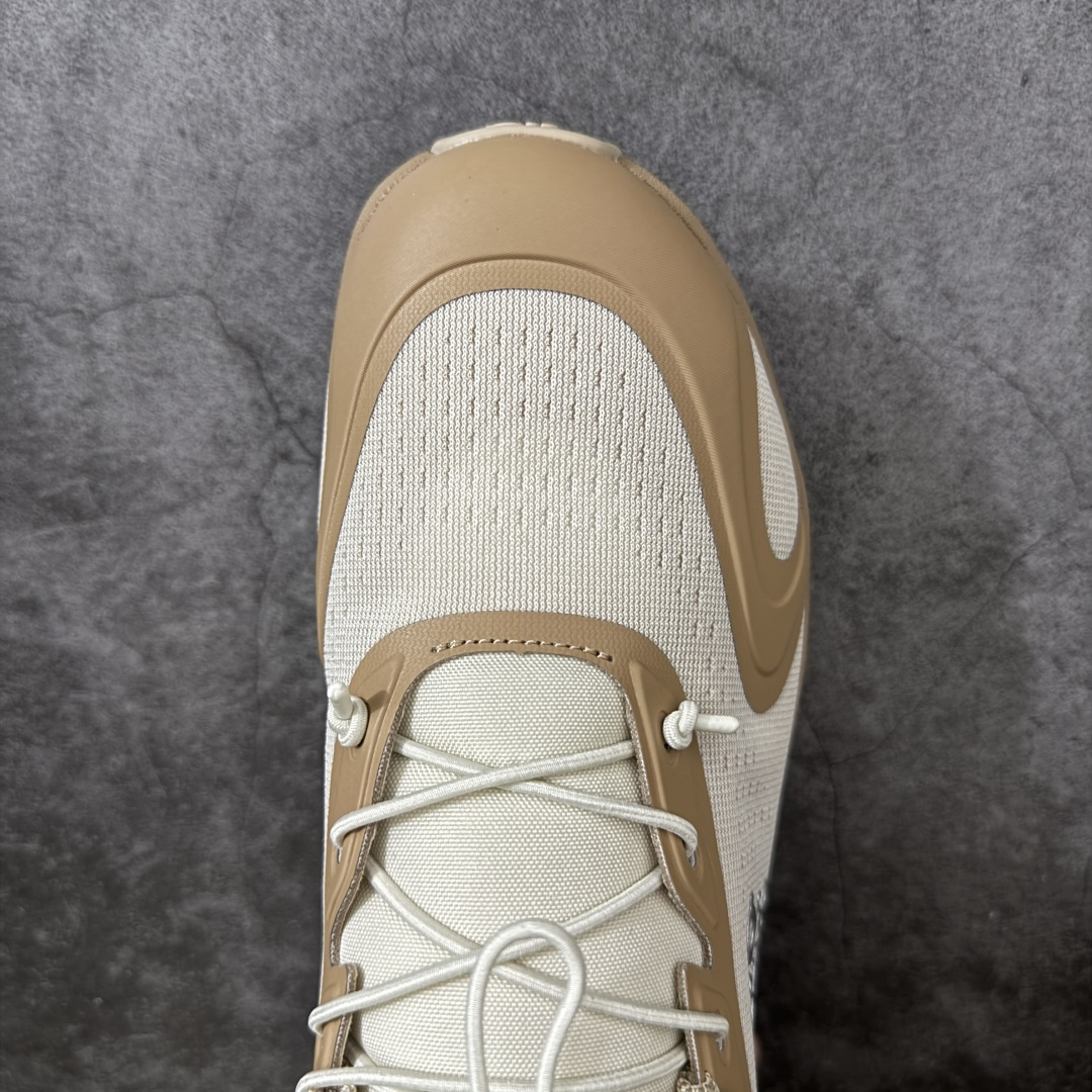 图片[5]-【莞产顶级】LOEWE罗意威 x ON昂跑 联名款 Cloudsolo系列 •原鞋一致橡胶底 原版高弹MD 加爆米花料 •正确后跟小蛮腰 •Logo立体有光泽度 •正确鞋头饱满立体 •鞋舌TPU立体高频 •正确鞋面网布多层厚实材料 •后跟织带高频立体 织带上浆加硬 •正确鞋带头滴胶柔软 •正确鞋垫前薄后厚有弹性（欧奈斯材料，非普通海玻璃） 尺码：36 36.5 37 37.5 38 38.5 39 40 40.5 41 42 42.5 43 44 44.5 45 46（真半码）-选品中心