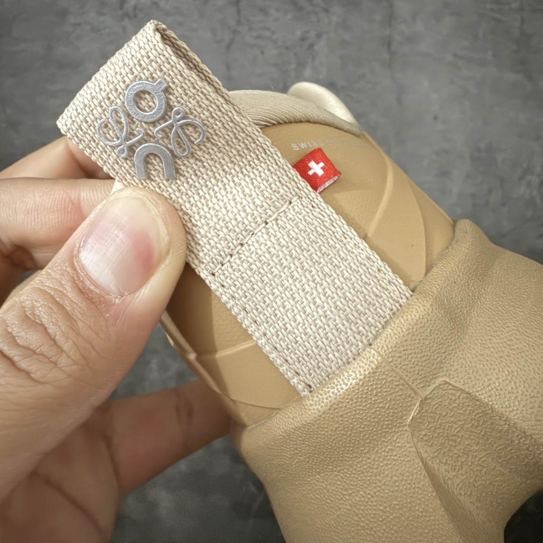 图片[2]-【莞产顶级】LOEWE罗意威 x ON昂跑 联名款 Cloudsolo系列 •原鞋一致橡胶底 原版高弹MD 加爆米花料 •正确后跟小蛮腰 •Logo立体有光泽度 •正确鞋头饱满立体 •鞋舌TPU立体高频 •正确鞋面网布多层厚实材料 •后跟织带高频立体 织带上浆加硬 •正确鞋带头滴胶柔软 •正确鞋垫前薄后厚有弹性（欧奈斯材料，非普通海玻璃） 尺码：36 36.5 37 37.5 38 38.5 39 40 40.5 41 42 42.5 43 44 44.5 45 46（真半码）-选品中心