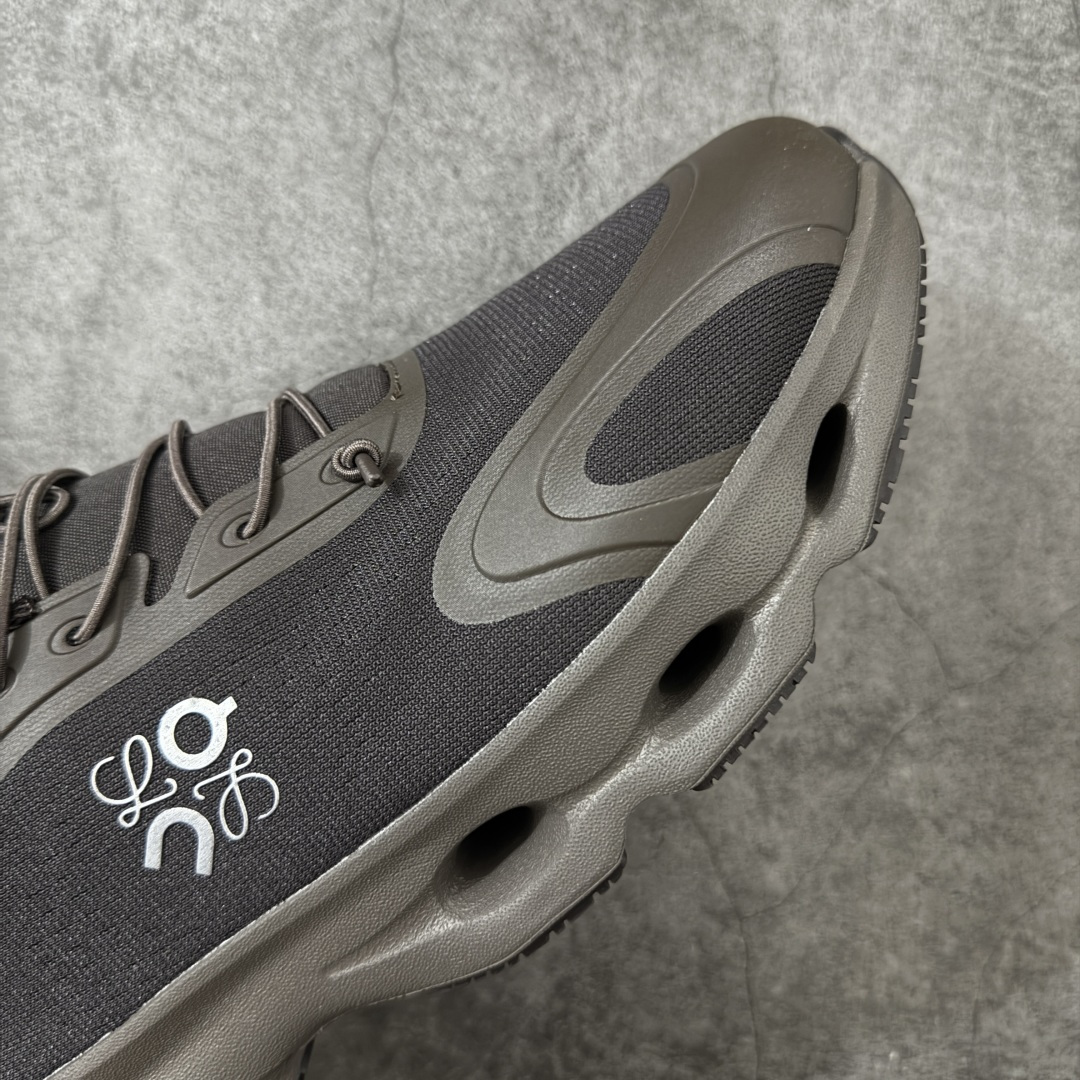 图片[6]-【莞产顶级】LOEWE罗意威 x ON昂跑 联名款 Cloudsolo系列 •原鞋一致橡胶底 原版高弹MD 加爆米花料 •正确后跟小蛮腰 •Logo立体有光泽度 •正确鞋头饱满立体 •鞋舌TPU立体高频 •正确鞋面网布多层厚实材料 •后跟织带高频立体 织带上浆加硬 •正确鞋带头滴胶柔软 •正确鞋垫前薄后厚有弹性（欧奈斯材料，非普通海玻璃） 尺码：36 36.5 37 37.5 38 38.5 39 40 40.5 41 42 42.5 43 44 44.5 45 46（真半码）-选品中心