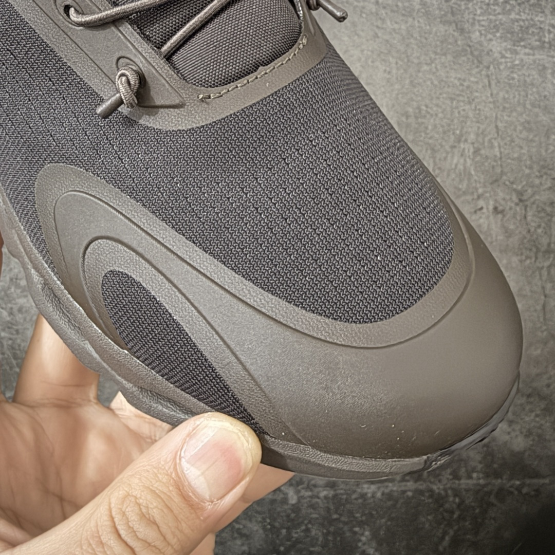 图片[5]-【莞产顶级】LOEWE罗意威 x ON昂跑 联名款 Cloudsolo系列 •原鞋一致橡胶底 原版高弹MD 加爆米花料 •正确后跟小蛮腰 •Logo立体有光泽度 •正确鞋头饱满立体 •鞋舌TPU立体高频 •正确鞋面网布多层厚实材料 •后跟织带高频立体 织带上浆加硬 •正确鞋带头滴胶柔软 •正确鞋垫前薄后厚有弹性（欧奈斯材料，非普通海玻璃） 尺码：36 36.5 37 37.5 38 38.5 39 40 40.5 41 42 42.5 43 44 44.5 45 46（真半码）-选品中心