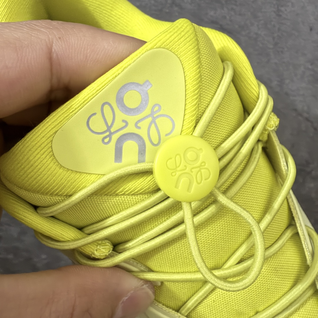 图片[6]-【莞产顶级】LOEWE罗意威 x ON昂跑 联名款 Cloudsolo系列 •原鞋一致橡胶底 原版高弹MD 加爆米花料 •正确后跟小蛮腰 •Logo立体有光泽度 •正确鞋头饱满立体 •鞋舌TPU立体高频 •正确鞋面网布多层厚实材料 •后跟织带高频立体 织带上浆加硬 •正确鞋带头滴胶柔软 •正确鞋垫前薄后厚有弹性（欧奈斯材料，非普通海玻璃） 尺码：36 36.5 37 37.5 38 38.5 39 40 40.5 41 42 42.5 43 44 44.5 45 46（真半码）-选品中心