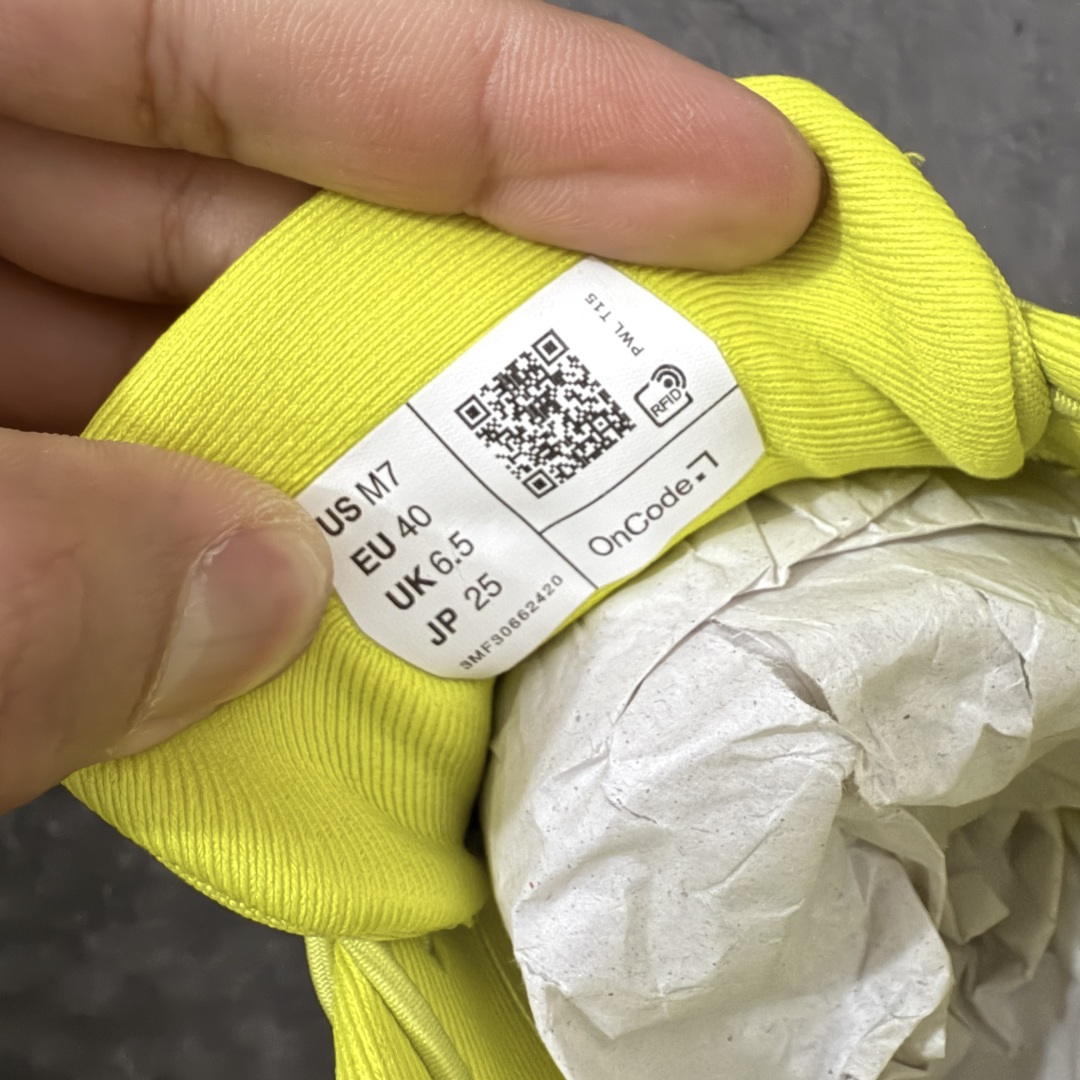 图片[7]-【莞产顶级】LOEWE罗意威 x ON昂跑 联名款 Cloudsolo系列 •原鞋一致橡胶底 原版高弹MD 加爆米花料 •正确后跟小蛮腰 •Logo立体有光泽度 •正确鞋头饱满立体 •鞋舌TPU立体高频 •正确鞋面网布多层厚实材料 •后跟织带高频立体 织带上浆加硬 •正确鞋带头滴胶柔软 •正确鞋垫前薄后厚有弹性（欧奈斯材料，非普通海玻璃） 尺码：36 36.5 37 37.5 38 38.5 39 40 40.5 41 42 42.5 43 44 44.5 45 46（真半码）-选品中心