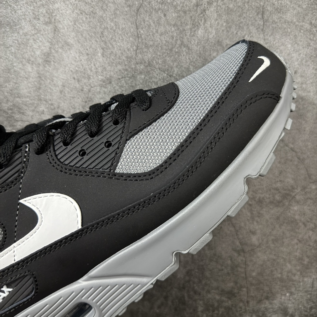 图片[6]-【Max纯原版】Nike Air Max 90 Leather 舒适时尚减震耐磨透气 低帮 气垫 休闲跑步鞋 男款 纯白 货号：IM5989-010 顶级90款问市 开发数月 原版开发 多道QC质检 鞋型完美复刻 原厂级别工艺 正确色卡 正确气垫蓝光 正确大底 独家私模 采用进口头层牛皮拼接 定位高端市场 行业标杆工艺 尺码：39 40 40.5 41 42 42.5 43 44 44.5 45 46-选品中心