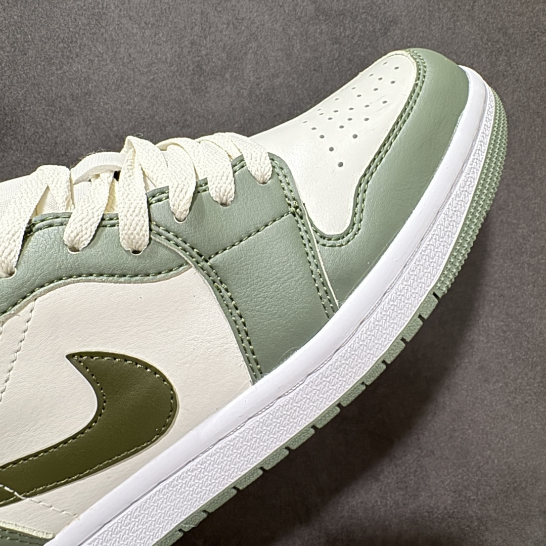 图片[7]-【H11纯原】Nike Air Jordan 1 Low SE AJ1 乔一 舒适贴合 防滑耐磨 低帮 复古篮球鞋 货号：553558-300 尺码：35.5 36 36.5 37.5 38 38.5 39 40 40.5 41 42 42.5 43 44 45 46 47.5 48.5 #H11顶级纯原 纯原外贸平台特供订单 #全套原纸板楦头开发 #原厂特供材料配套加持 #确保原汁原味 完美呈现版型 #原档数据独家私模大底 #男女鞋同步官方开发至48.5 #原装进口轻量化鞋垫 #进口港宝加持 后跟自然饱满 还原公司包裹性 #鞋面采用原装数据贴合技术 #全方位贴合包裹脚型 #鞋跟部鞋底牵引设计 #提供强大的抓地性能 #更适应不同实战场地路面-选品中心