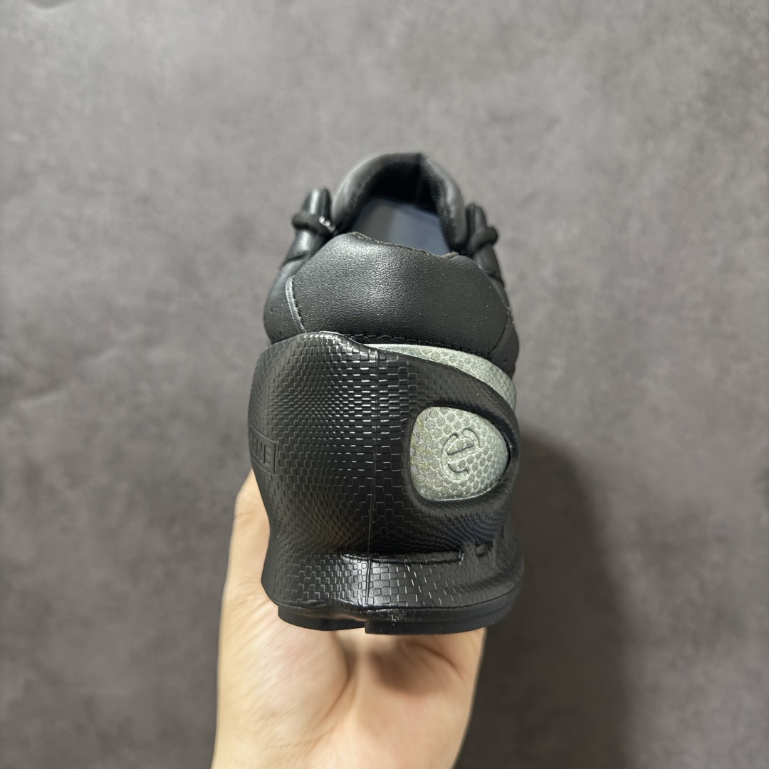 图片[4]-【广东纯原版】Ecco 爱步BIOM健步探索系列缓震运动鞋  #甄选优质皮面搭配纺织衬里 脚感柔软舒适，透气不闷脚 BIOM自然律动科技，贴合双脚 自然裸足，行走更舒适 橡胶外底适应多种地形 抓地耐磨，稳定支撑 自在探索 生动人生 货号：802873  尺码：39 40 41 42 43 44-选品中心