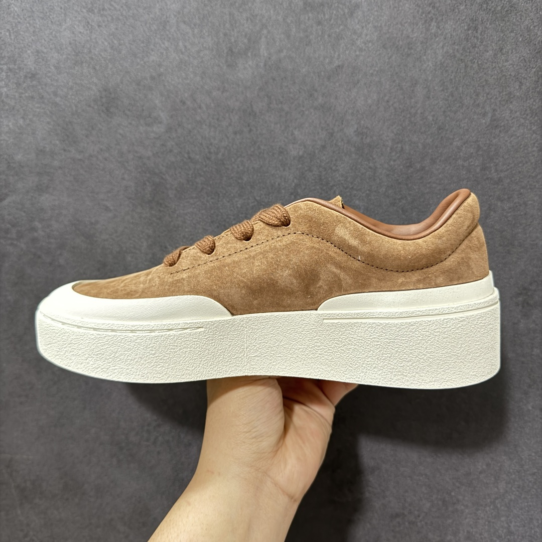 图片[2]-【RS纯原版】阿迪达斯adidas LABCOURT 百搭休闲轻松舒适 耐磨透气低帮板鞋 鞋面和鞋底连接处使用了包边处理，看起来更加精致有型;内里也使用了光滑的优质皮革，鞋垫上的Adidas LOGO彰显品牌身份，鞋子后脚跟处的英文 ENDINEERED FOR THE STYLE OF FUTURE译为“为未来的风格而设计” ! 货号：KH6671 尺码：35¹/₃ 36 36²/₃ 37¹/₃ 38 38²/₃ 39¹/₃ 40 40²/₃ 41¹/₃ 42 42²/₃ 43¹/₃ 44 44²/₃ 45¹/₃-选品中心