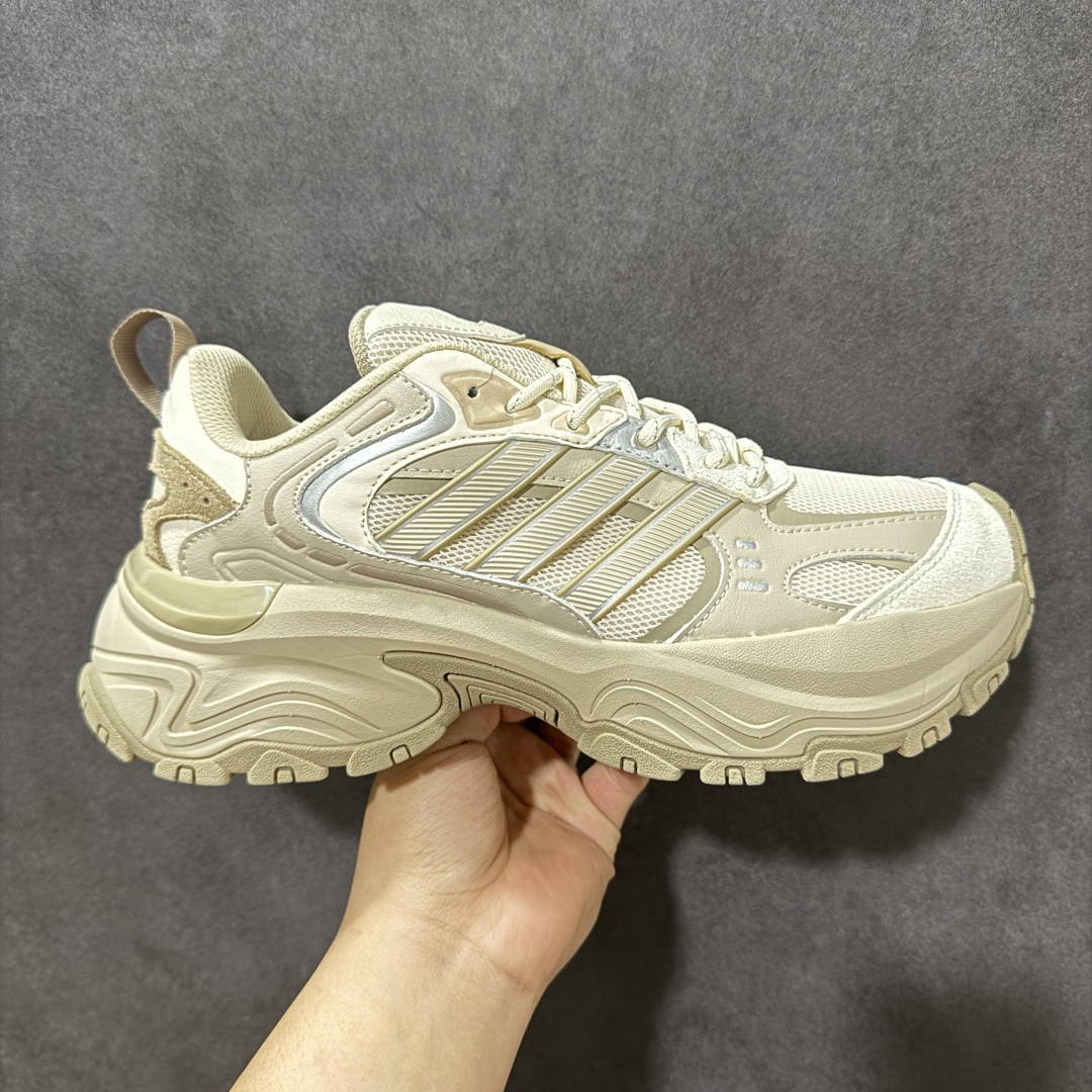 【公司级】adidas SHADOW FEVER 复古跑鞋简约舒适防滑耐磨低帮 休闲跑步鞋 男女同款 货号：JR8214 复古老爹鞋板鞋 高品质原材料做工 细节到位 上脚增高3-5cm 潮流时尚 防滑耐磨 老爹鞋承载青春情怀的老爹鞋 经典三条杠装饰鞋侧 品牌辨识度清晰 尺码：36 36.5 37 38 38.5 39 40 40.5 41 42 42.5 43 44 45-选品中心