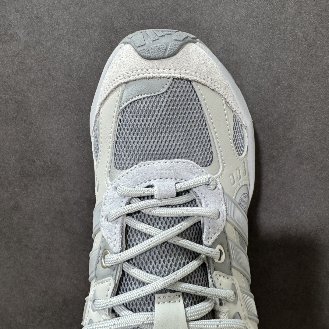 图片[5]-【公司级】adidas SHADOW FEVER 复古跑鞋简约舒适防滑耐磨低帮 休闲跑步鞋 男女同款 货号：JR0042 复古老爹鞋板鞋 高品质原材料做工 细节到位 上脚增高3-5cm 潮流时尚 防滑耐磨 老爹鞋承载青春情怀的老爹鞋 经典三条杠装饰鞋侧 品牌辨识度清晰 尺码：36 36.5 37 38 38.5 39 40 40.5 41 42 42.5 43 44 45-选品中心