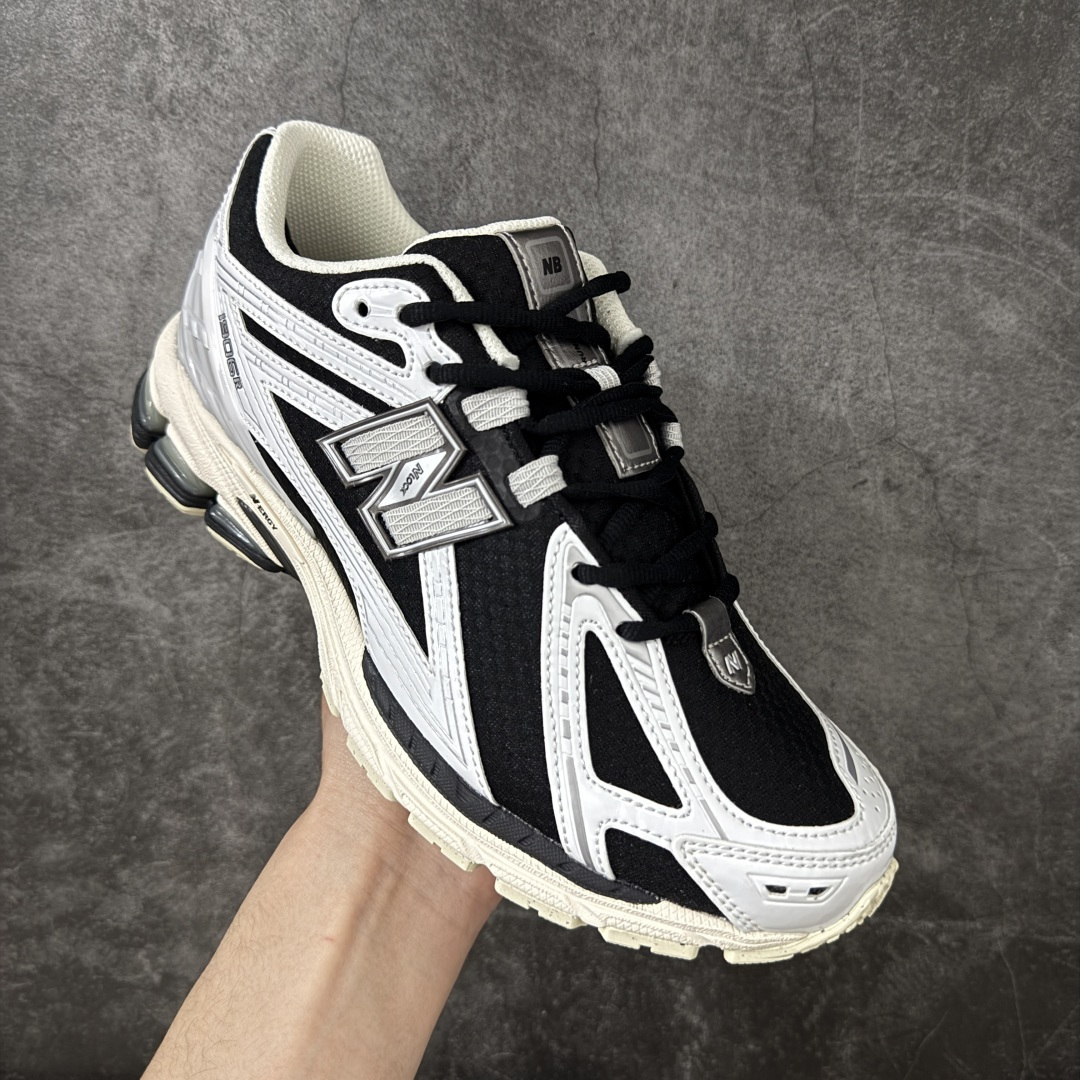 图片[3]-【纯原版】NB新百伦New Balance NB1906 U1906RCI系列复古老爹风休闲运动慢跑鞋 采用轻质牛剖革拼接透气网眼衬垫织物鞋面材质#T-Beam大底提供足步弓支撑，保持步态稳定#后跟搭载外露缓震胶 鞋身整体以各种深浅不一的灰色覆盖，鞋头以淡蓝色调装饰，网眼衬垫通过不规律的色块实现做旧的美感，泛黄的鞋底更是进一步增添了复古气息。 尺码：36 37 37.5 38 38.5 39.5 40 40.5 41.5 42 42.5 43 44 45 46.5-选品中心