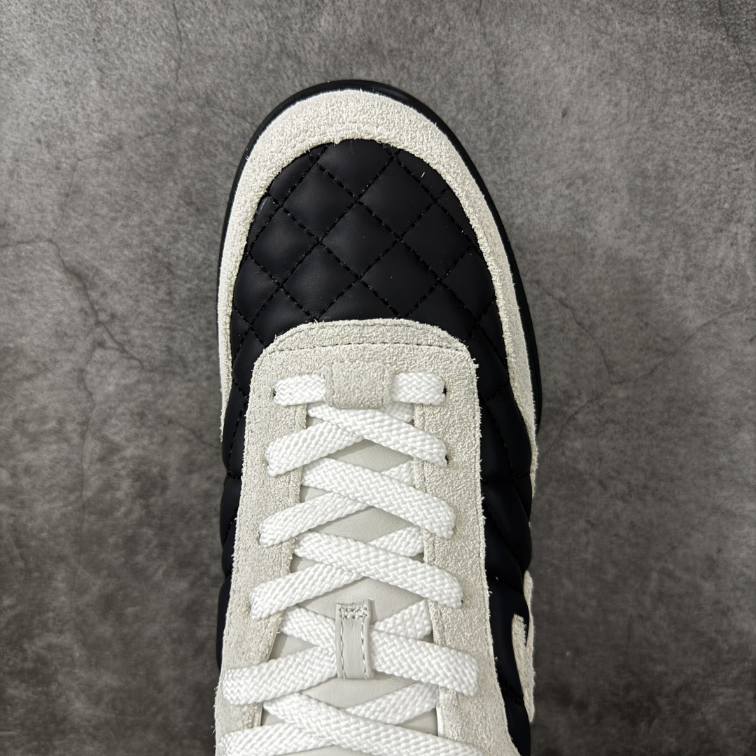 图片[5]-【莞产礼盒版】Chanel 香奈儿 26S新款棒球鞋 莞产顶级纯原 官方最新花纹礼盒顶级包装官方同步 Chanel 香奈儿最新菱格小球鞋 四季百搭 coco女孩必入 隐藏款网球鞋 秀气高级好看 非常舒适！ 鞋面原版定制胎牛油皮 牛反绒 原版进口透气绒布 小羊皮内里 原版开模碎钉钉橡胶 原厂TPU组合大底 尺码35 36 37 38 39 40-选品中心