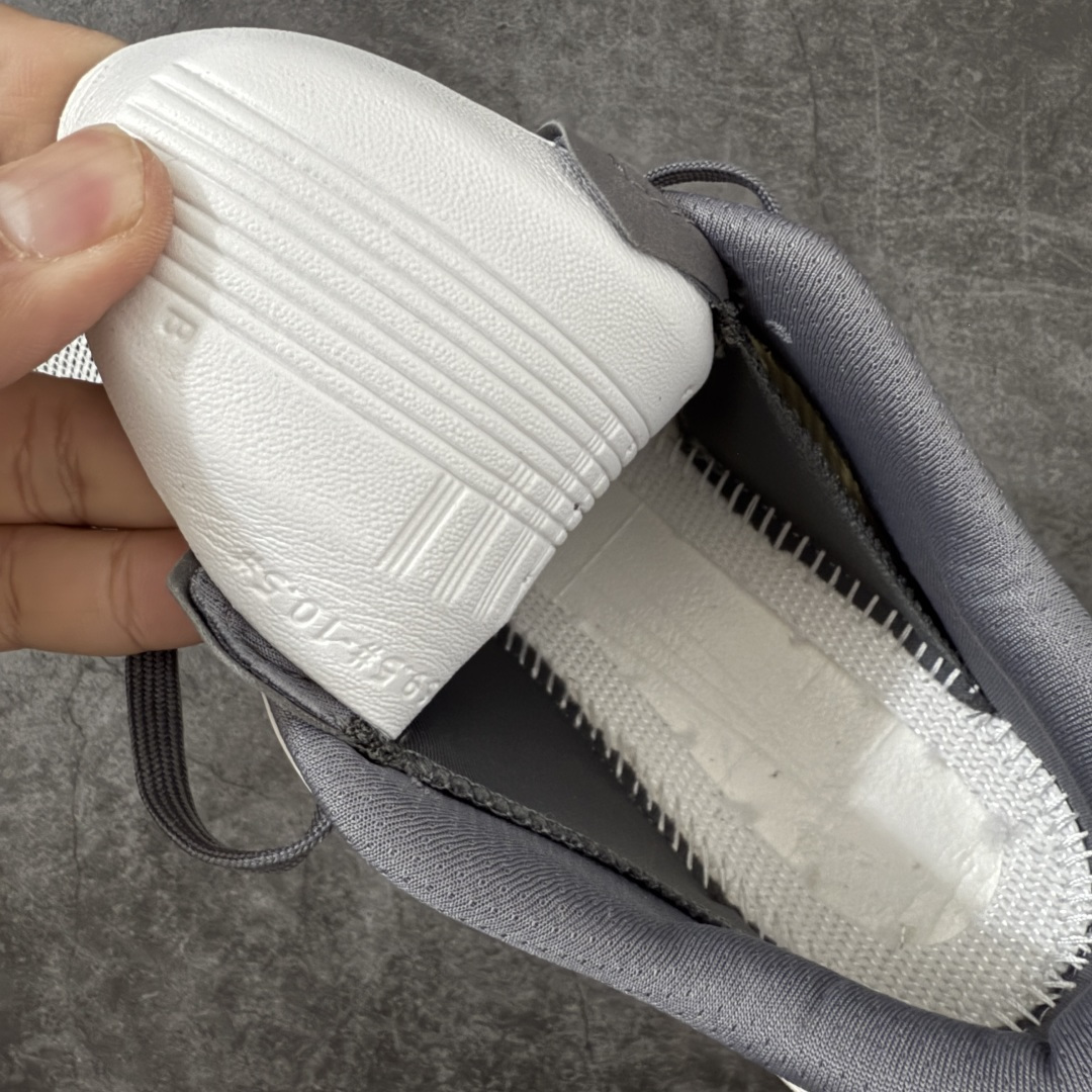 图片[10]-【T1版本】On Cloudultra 3昂跑 舒适百搭减震回弹 低帮跑步鞋 全新版本 重新定义昂跑标杆水准 ＃独家原厂档案开发私模大底【棱角分明】 ＃独家定制原厂面料 区别市场通货批次 此运动品牌 开创于2010年 缓震着陆、强效回弹、轻柔质感的设计构思始终是ON研制关键 与此同时基于“为全球提供革新性的跑步感受”信念 陆续推出了多款跑鞋及其以专业运动人体跑步工程学为设计关键的功能性跑步服饰设备 让跑者不费力气地畅快畅跑 尺码：36-45-选品中心